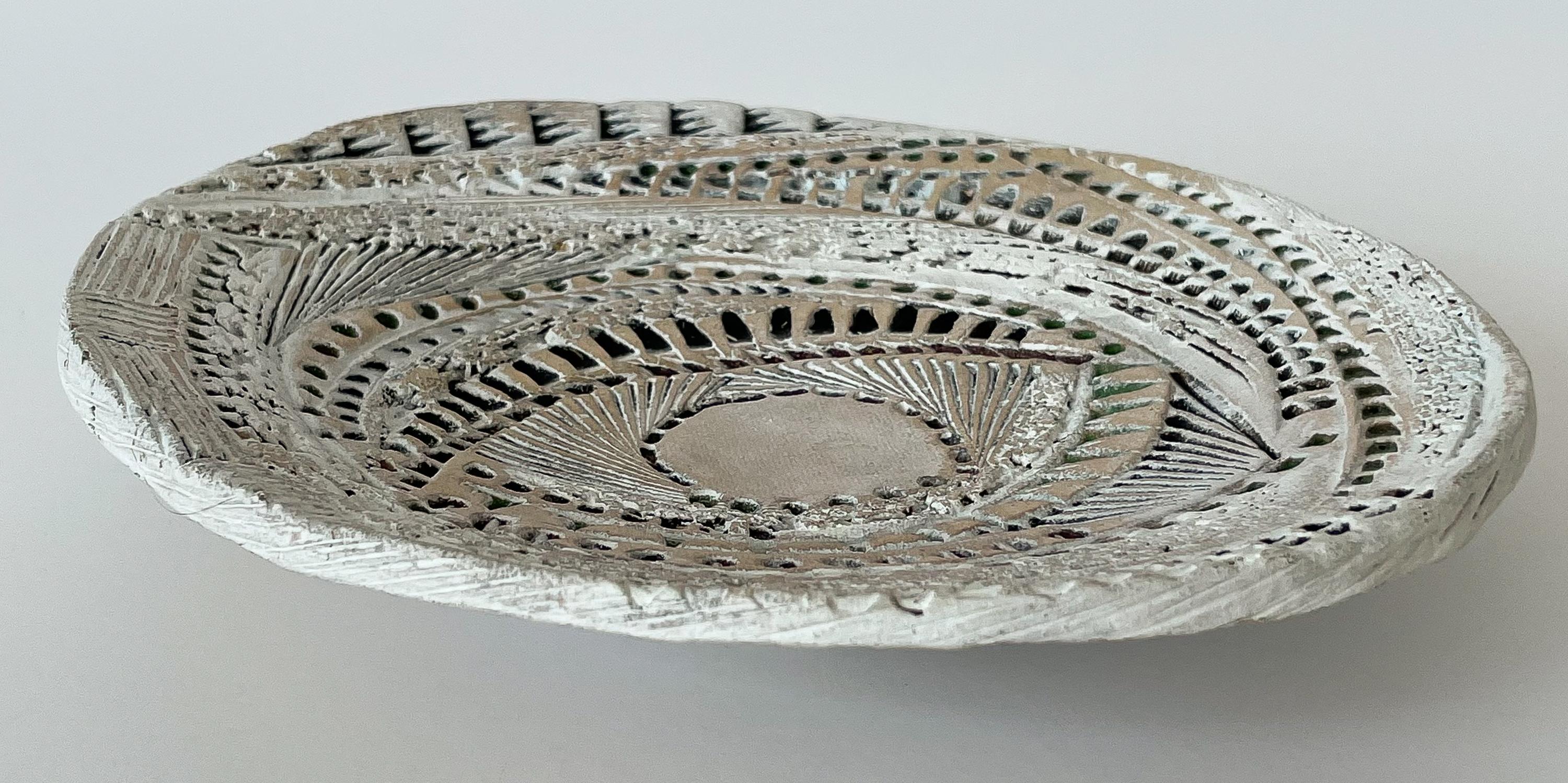 Glazed Barbara Haring Studio Pottery Textured Dish