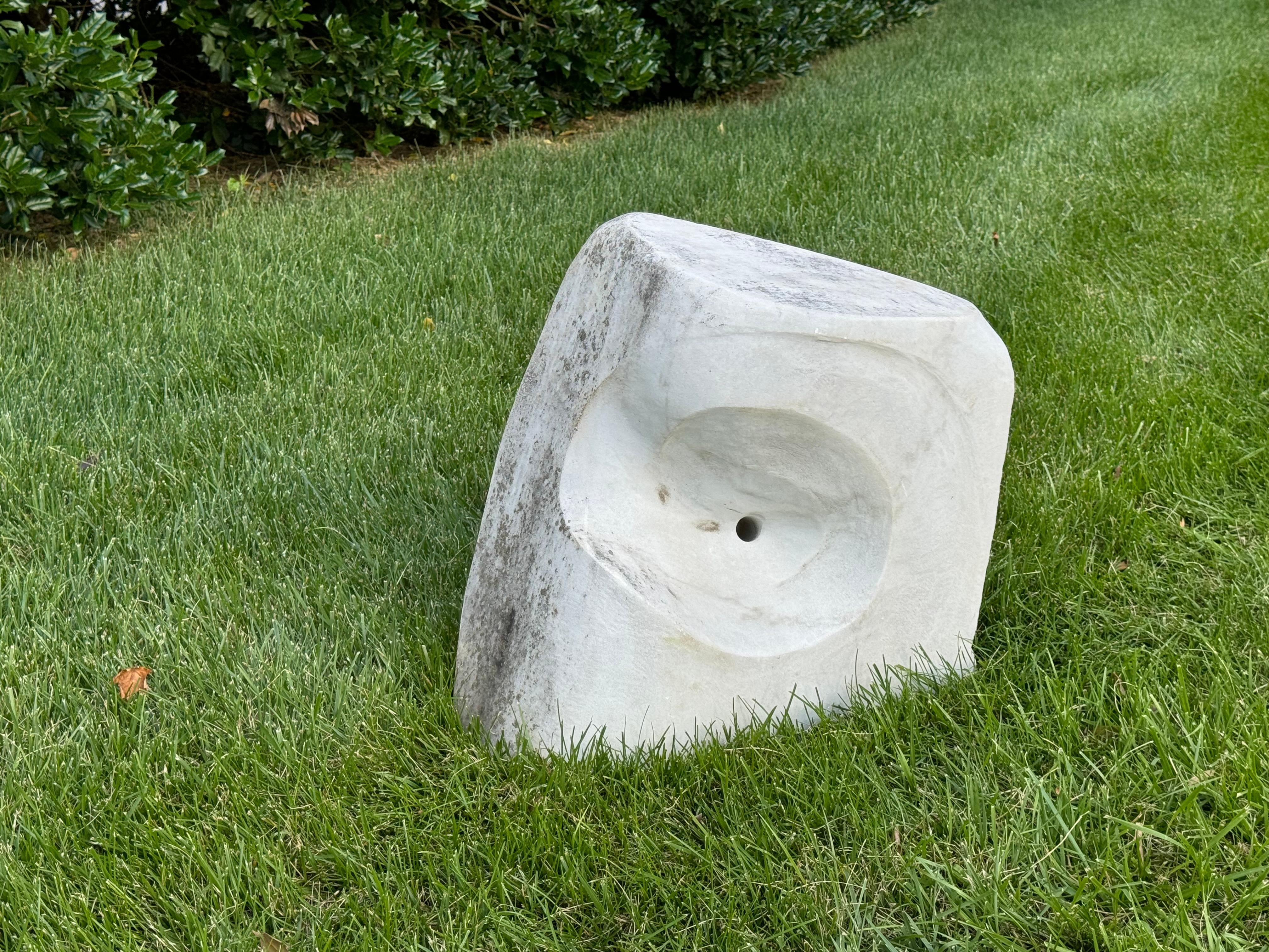 Barbara Hepworth Style Carved Marble Organic Abstract Garden or Yard Sculpture For Sale 7