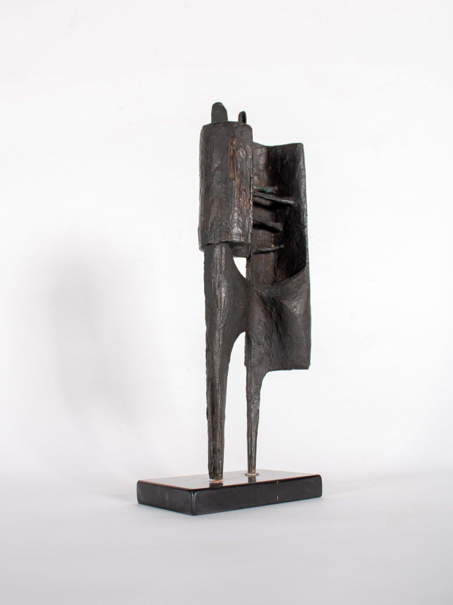 Figuras unidas, Escultura abstracta figurativa de bronce brutalista, Mediados del siglo XX 3