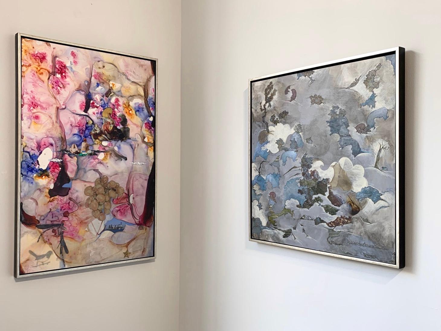 Acrilico, inchiostro e collage su Yupo montato su tavola da museo. Incorniciato.

Barbara Strasen crea immagini che attingono alle profondità di una fertile immaginazione e a un bagaglio di ricchi ricordi, in combinazione con segni, simboli e