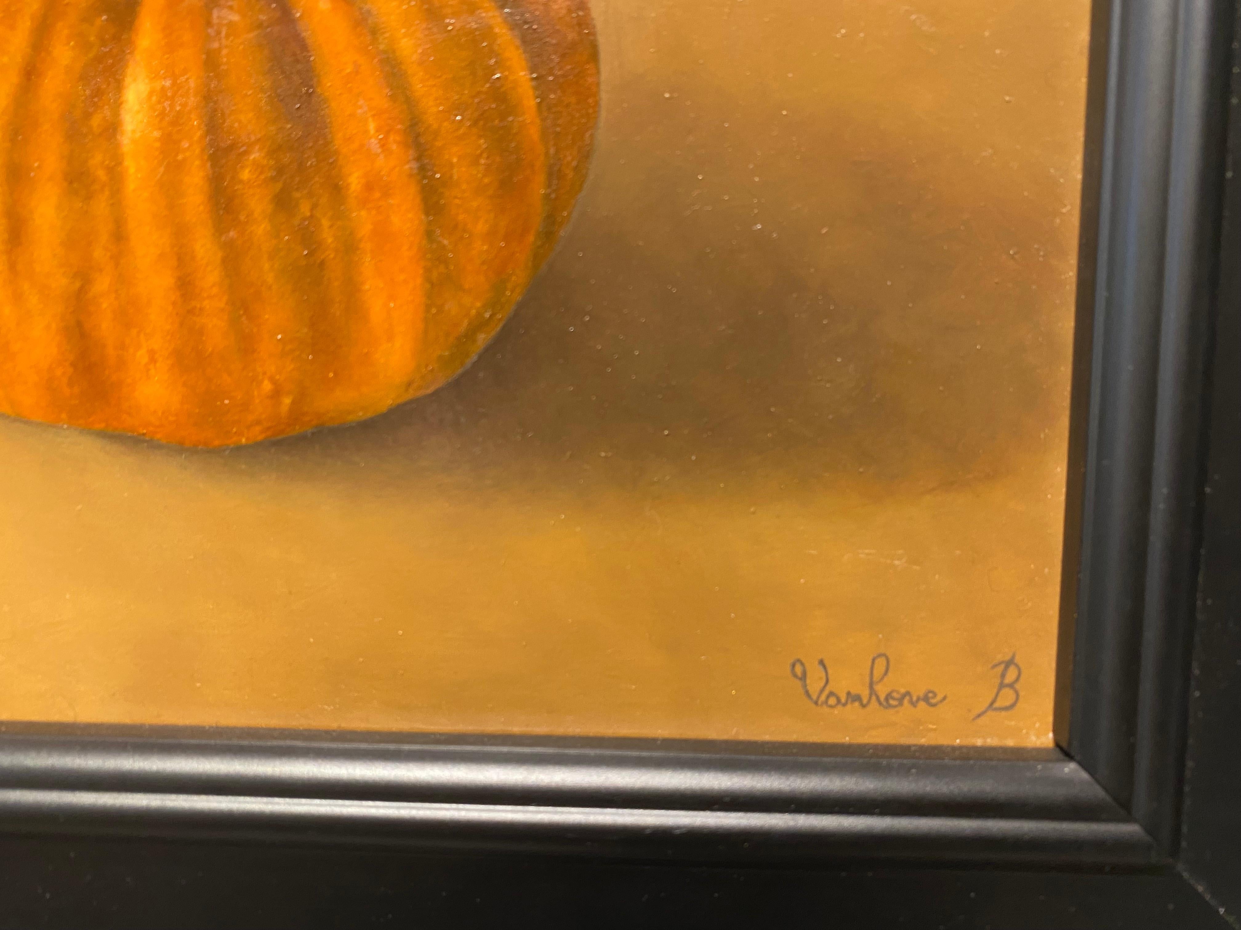 Nature morte photoréaliste d'un foulard orange « Halloween Pumpkin » - Contemporain Painting par Barbara Vanhove