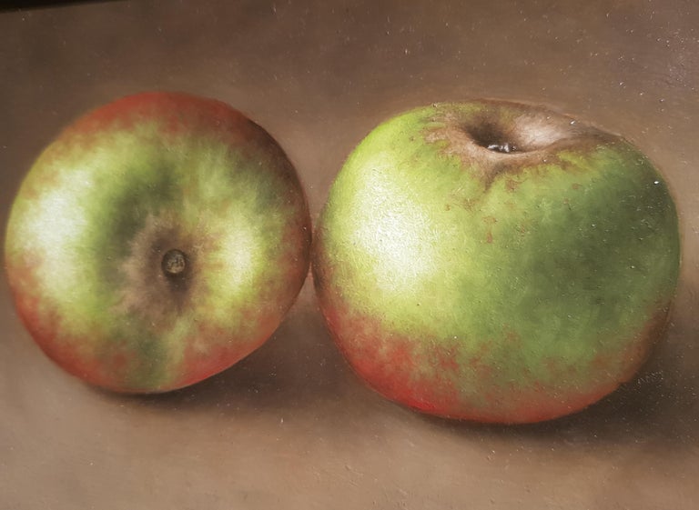 Realist Contemporary Still-Life Painting 'Trio of Apples' by Barbara Vanhove For Sale 2