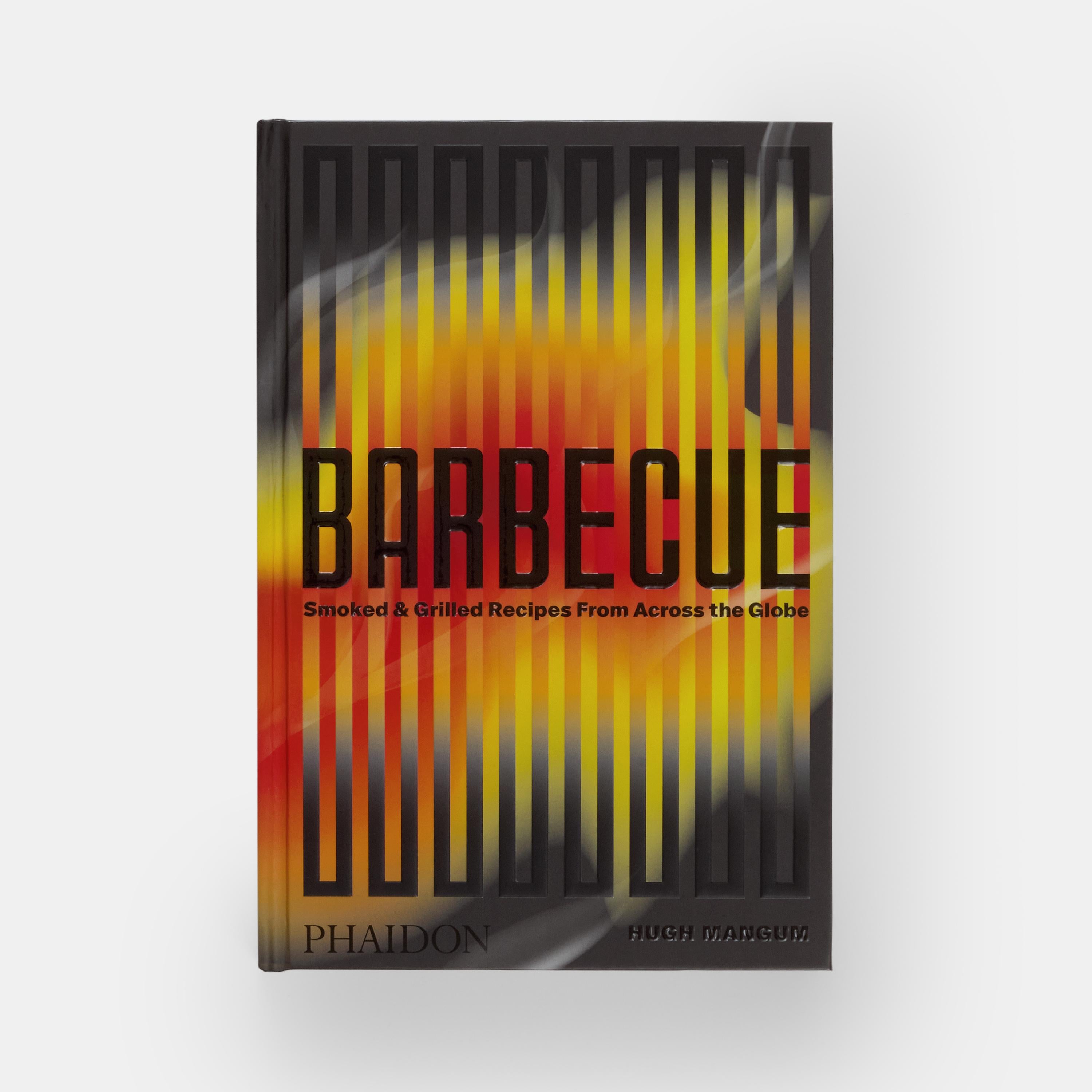 La guía definitiva para cocinar con fuego y humo, con 280 recetas de barbacoa y parrilla de culturas de todo el mundo.

Acompaña al maestro asador Hugh Mangum en una deliciosa vuelta al mundo de las tradiciones de la barbacoa en esta vibrante