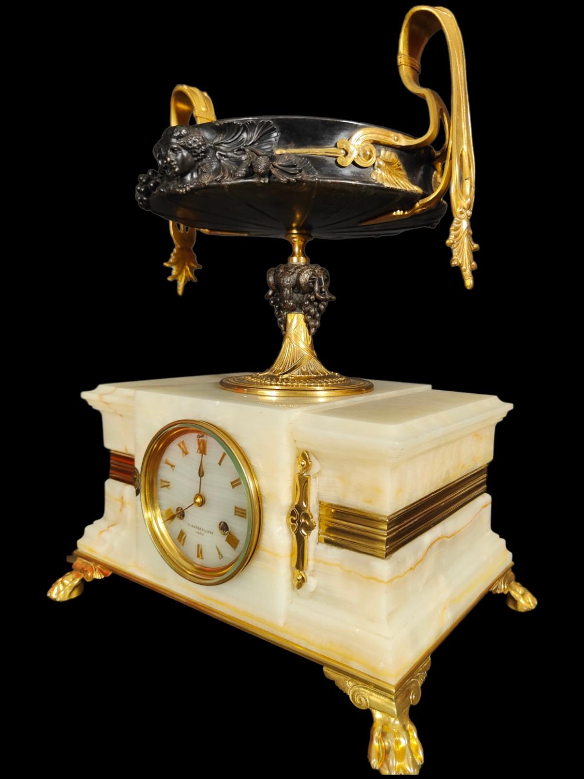 Horloge Barbedienne Art Nouveau en onyx, XIXe siècle en vente 4