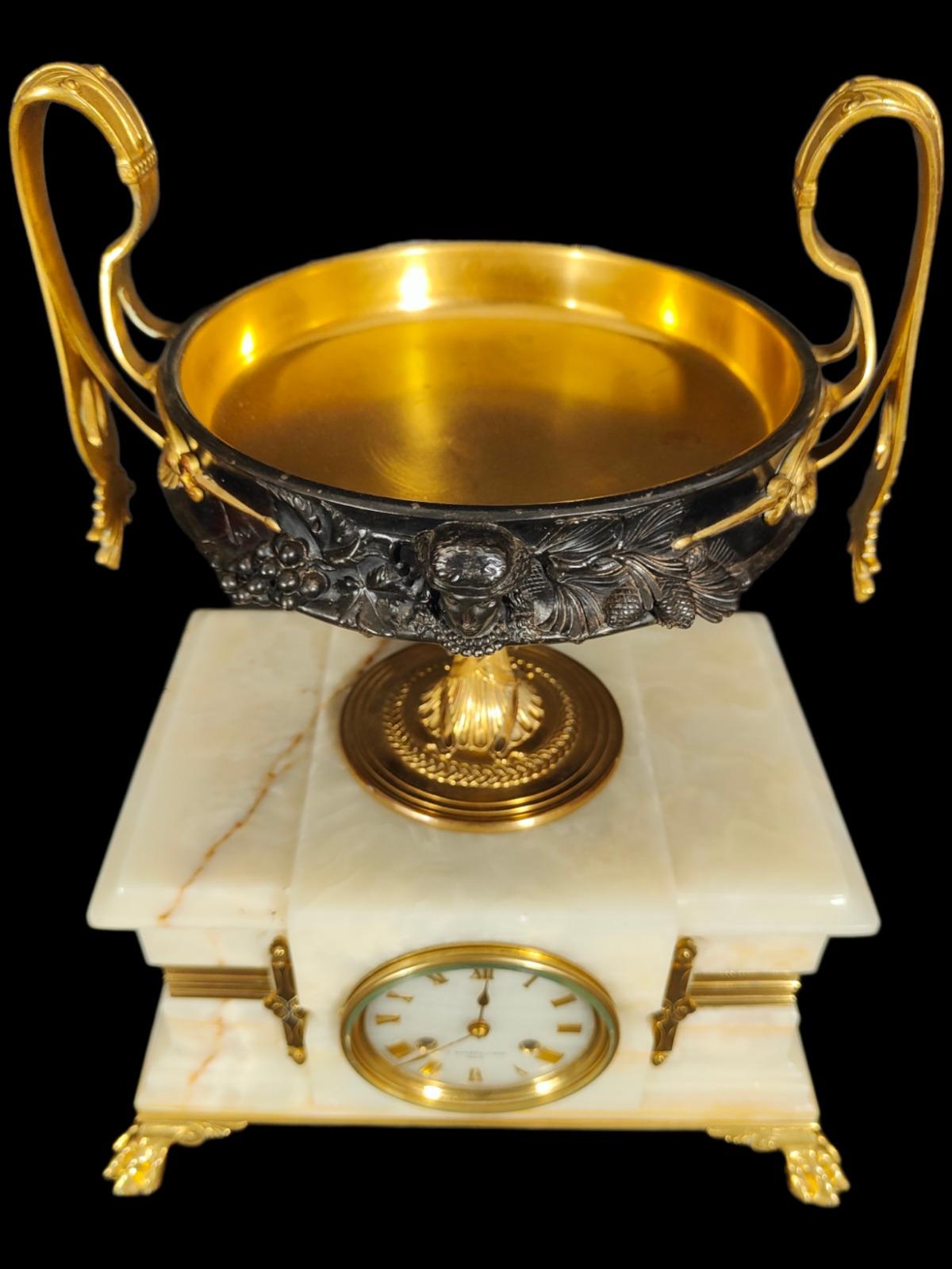 Horloge Barbedienne Art Nouveau en onyx, XIXe siècle en vente 2