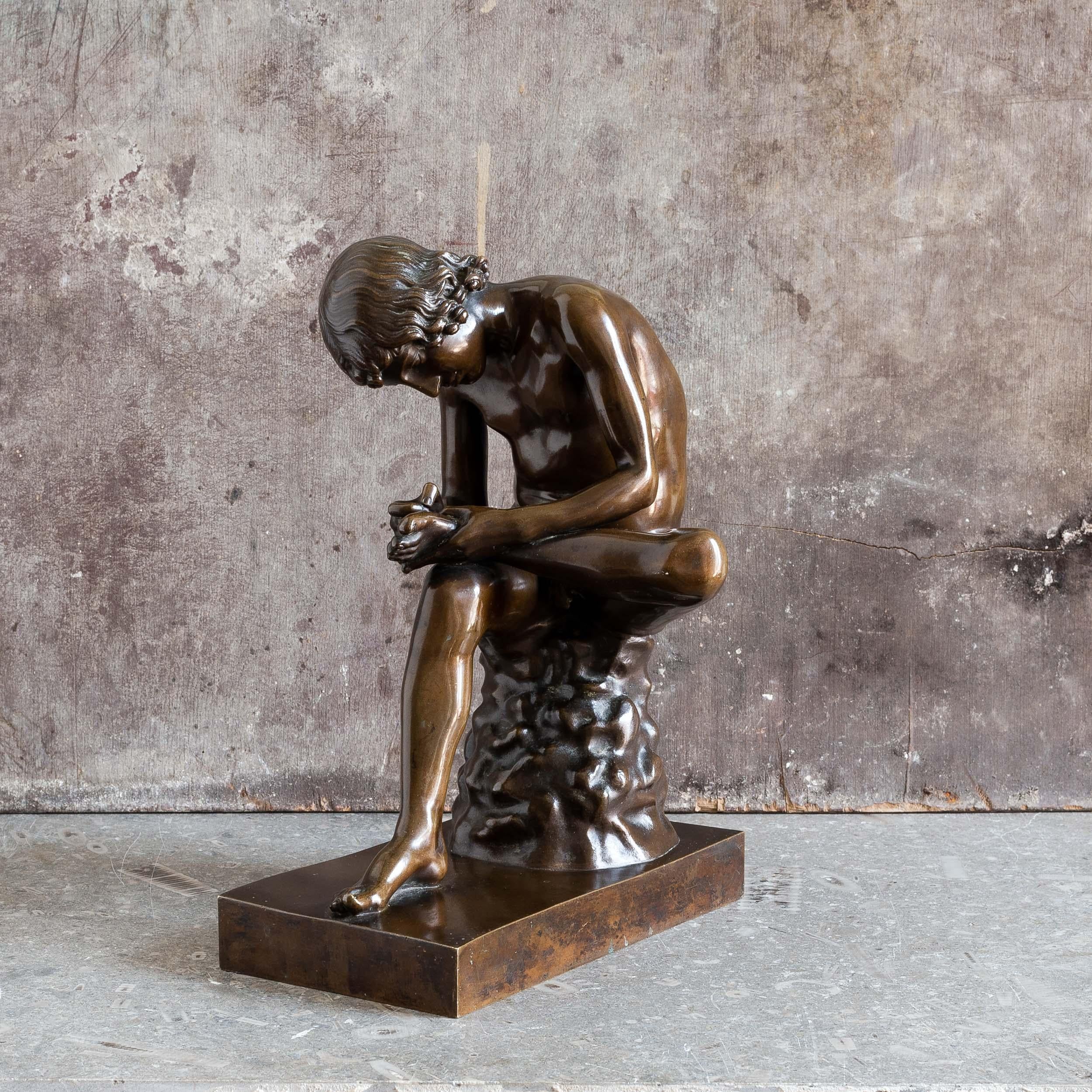 Français Modèle de Spinario en bronze de la fonderie Barbedienne  en vente