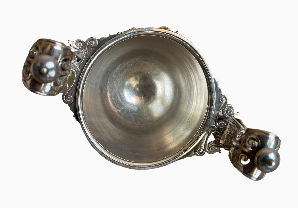 Barbedienne & Sevin - Vase Cantharus en bronze argenté en vente 7