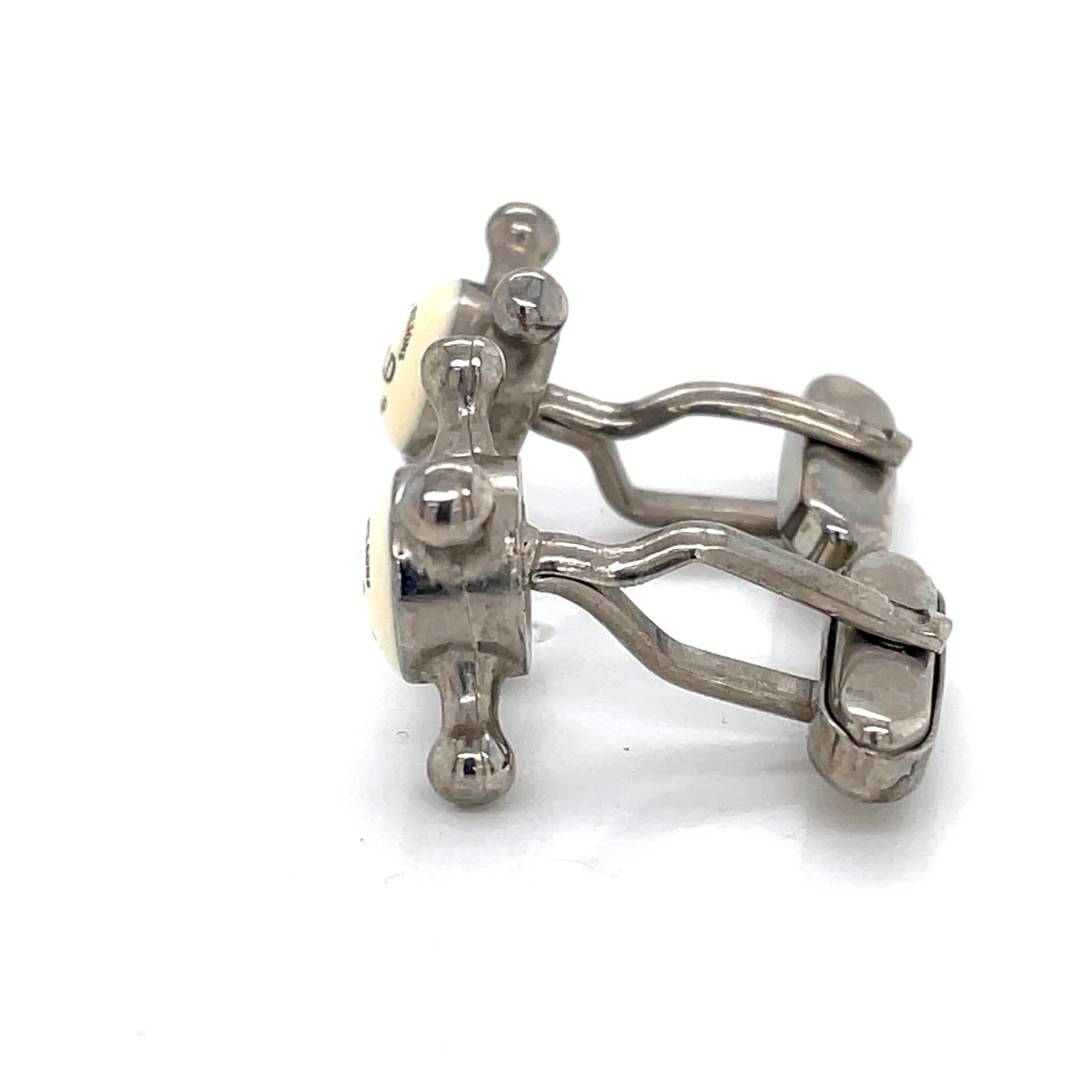 Barber Wilson London Classic Basin Knob Cuff Link Set In Fair Condition In Mount Kisco, NY