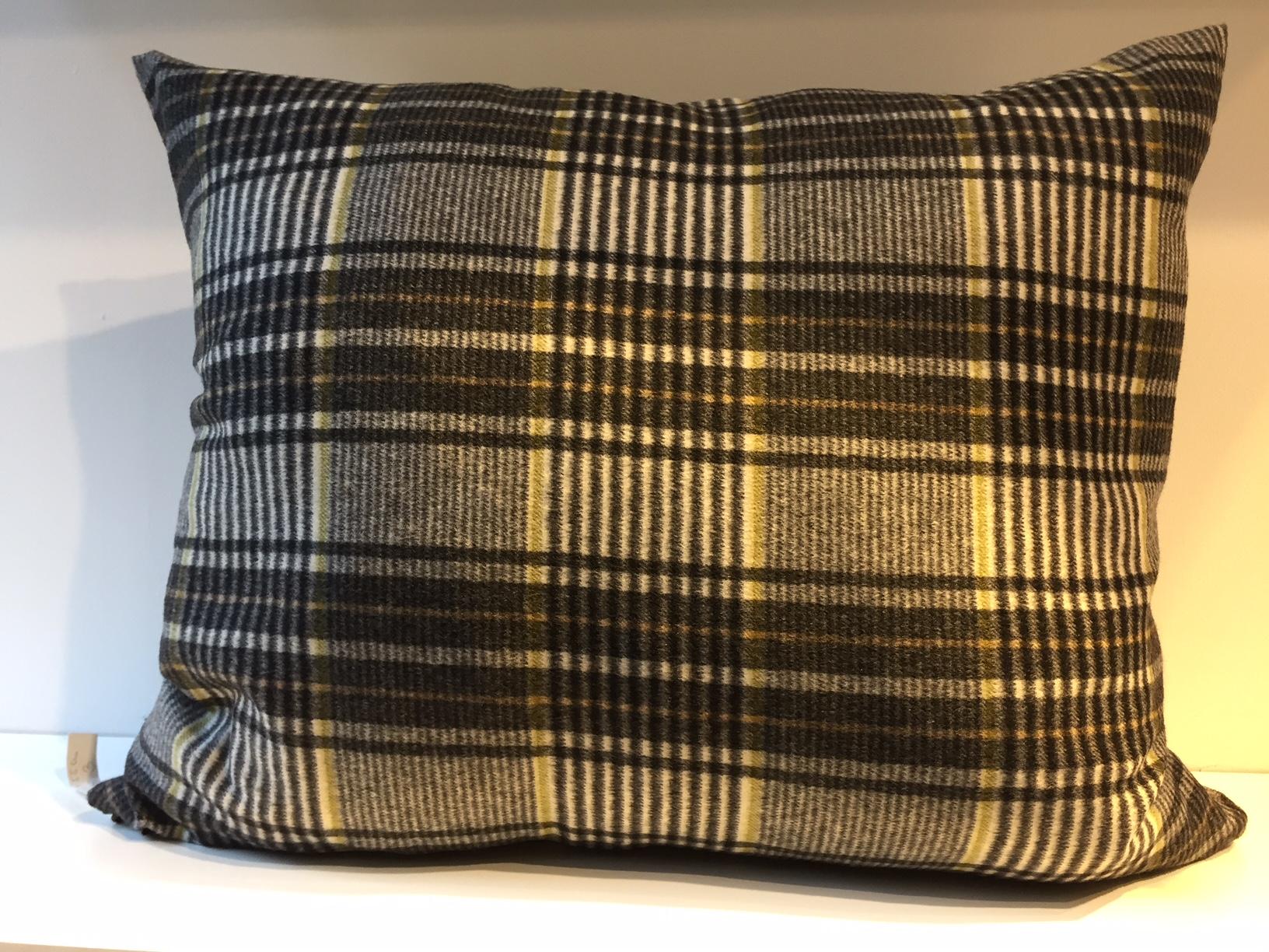 Modern Barbera Cashmere Cushion Black, Ivory, Cinnamon, Lime Woven Check Pattern For Sale