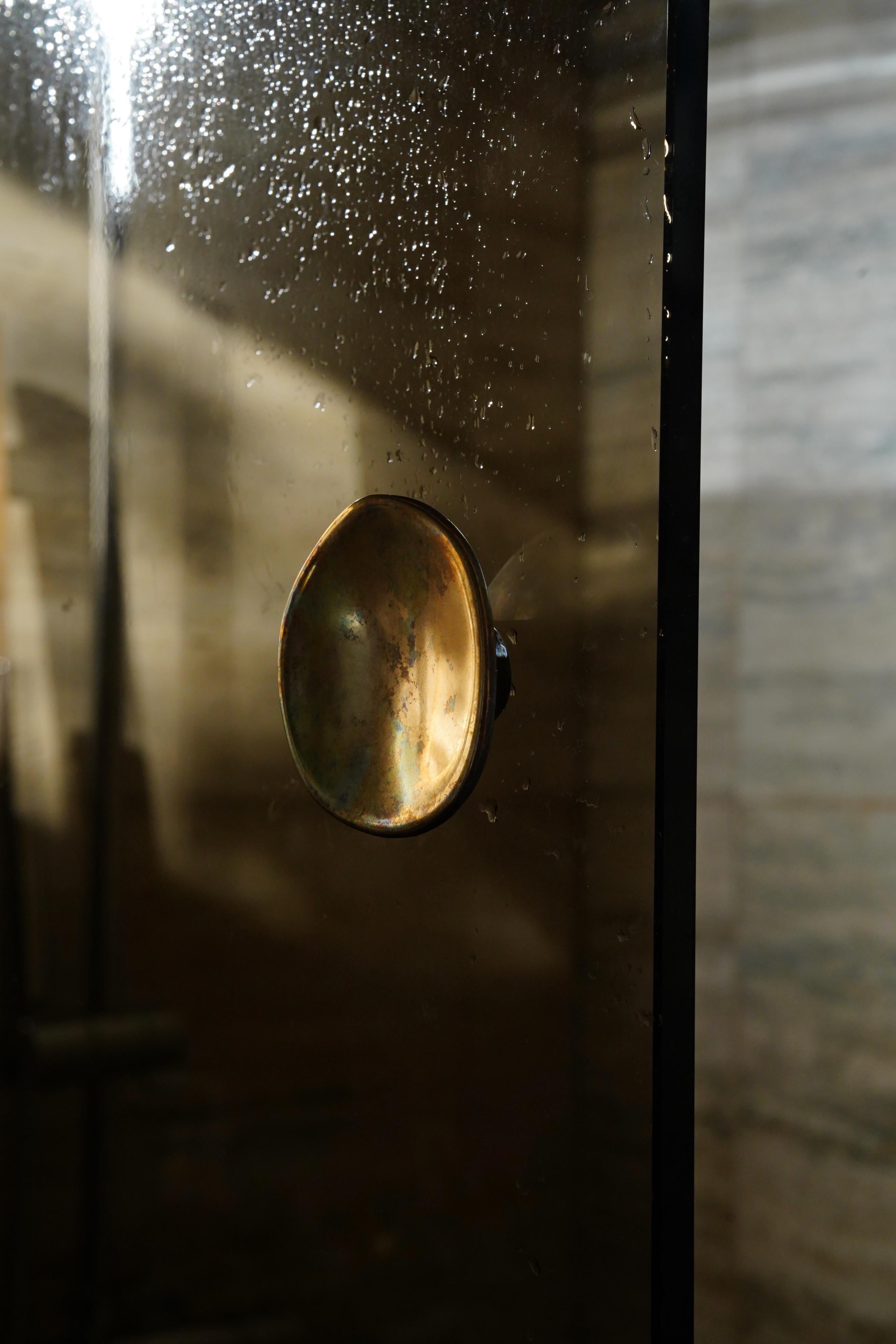 XXI secolo e contemporaneo BARBERA Fermat  Maniglia per porta della doccia in bronzo massiccio in vendita
