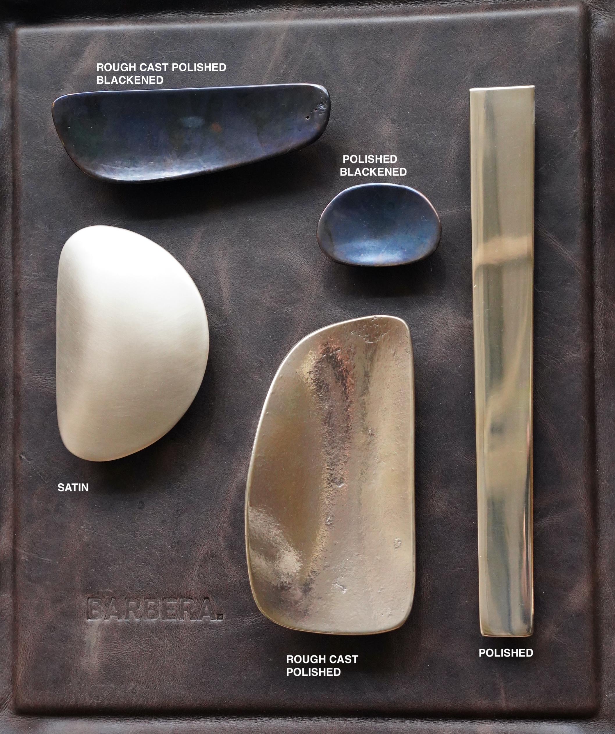 Barbera 'Messina', Moderner Wandhocker aus massiver Bronze im Angebot 6