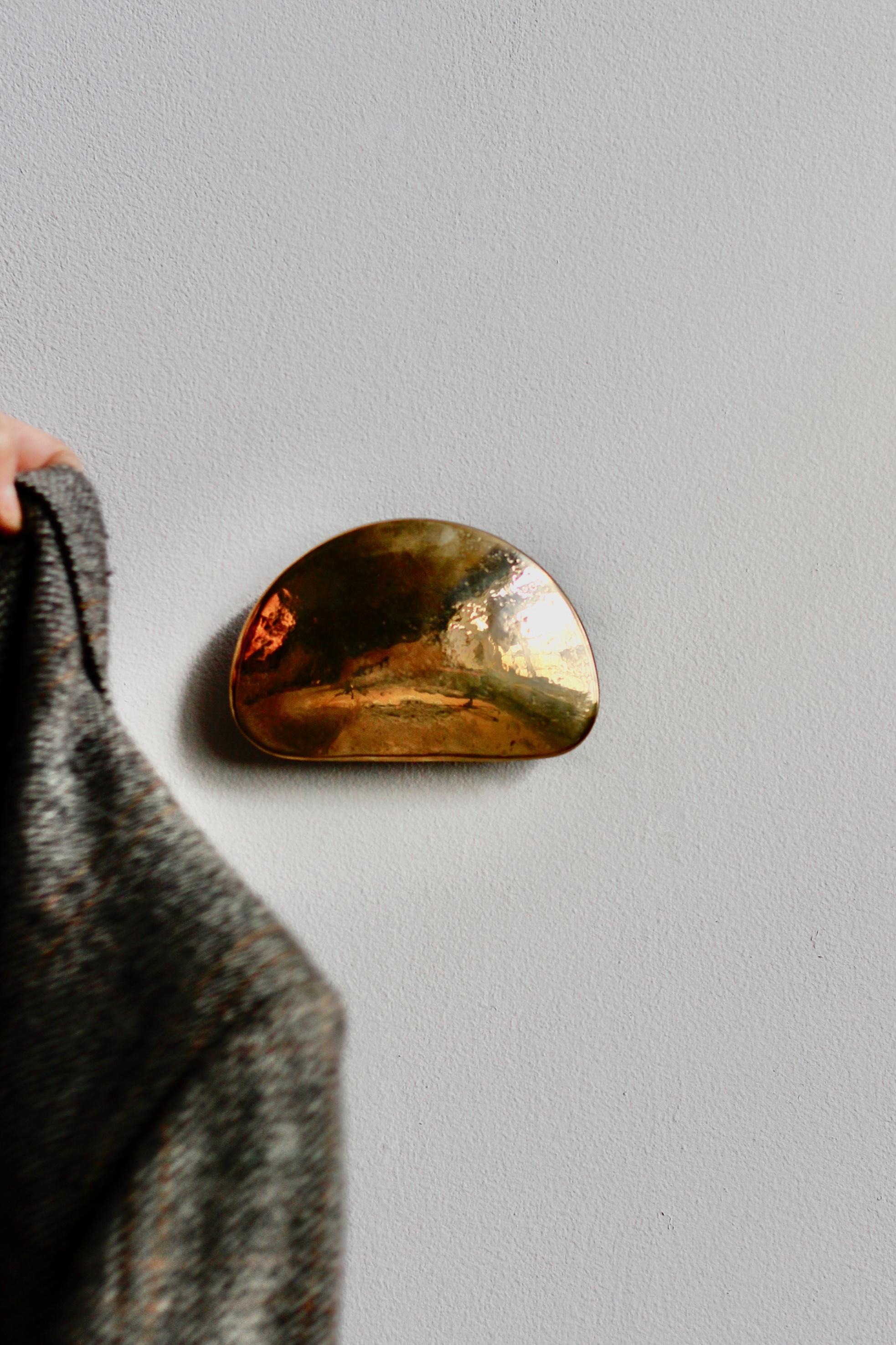 BARBERA Crochet mural 'Pescara' en bronze massif Neuf - En vente à Melbourne, Victoria