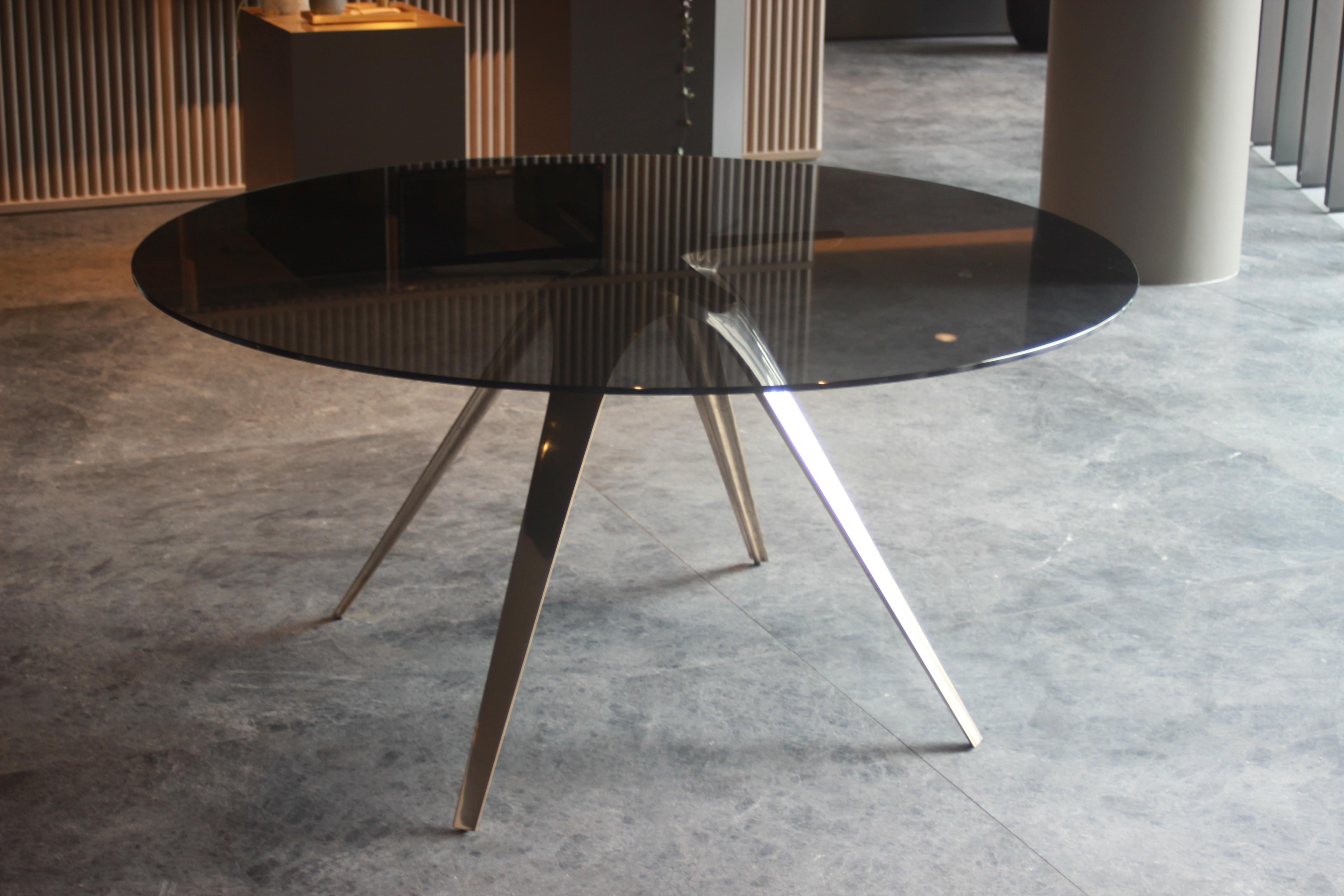 Designed by Daniel Barbera the Spargere table inspired by organism evolution, and how nature uses minimum form yet can create super strong structures. The four legged sandcast solid bronze organic form is hand finished to a smooth mirror polish,