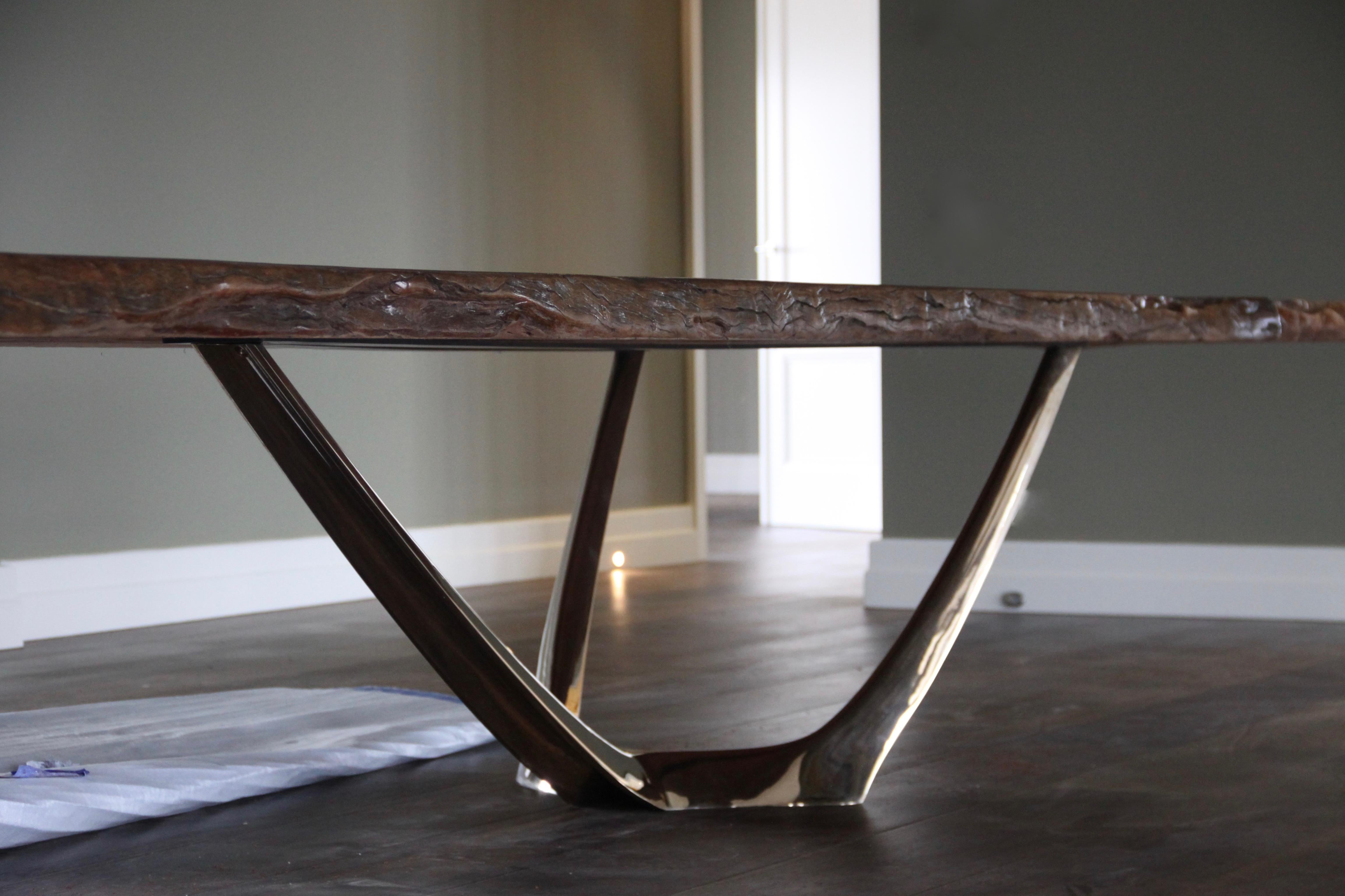 Post-Modern Barbera Wishbone Table, Modern Solid Bronze Base Redgum Live Edge Top For Sale