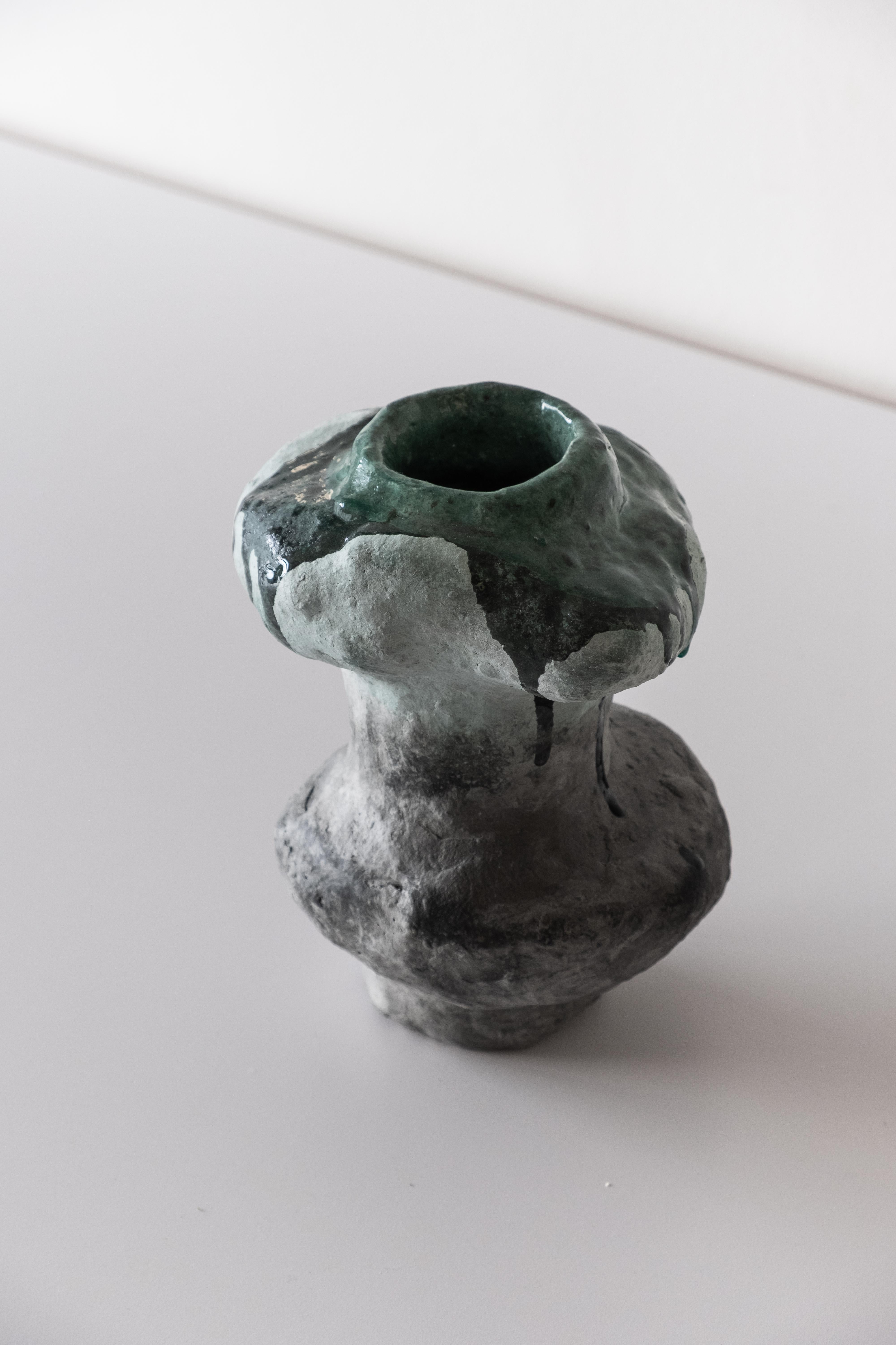 Barbican-Vase Nr. 3 von A Space (amerikanisch) im Angebot