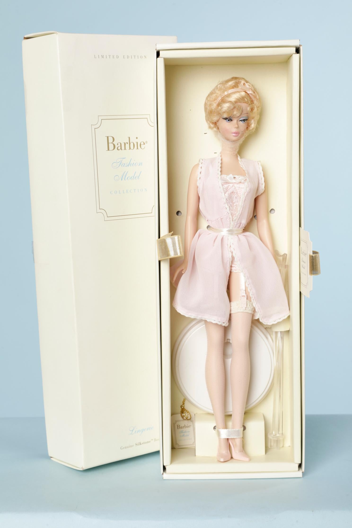 Barbie Fashion Model / 