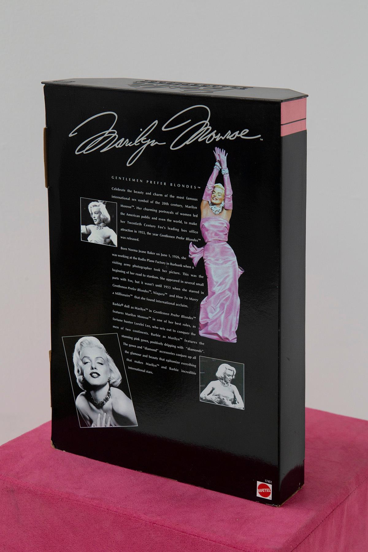 Poupée Barbie Marilyn Monroe, Collection Légendes d'Hollywood Bon état - En vente à Milano, IT