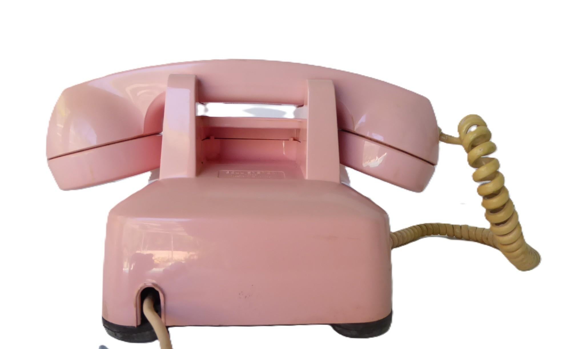 Barbie Rosa Teléfono de sobremesa giratorio Bell System tipo 500 Western Electric 1981 Moderno en venta