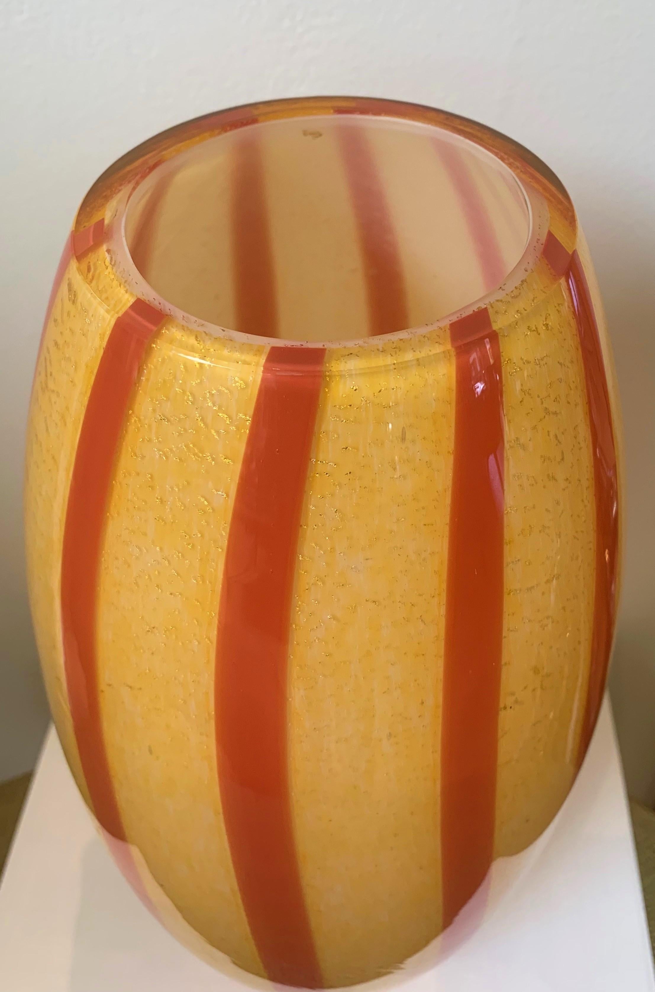 Barbini 1960s Art Glass Vase 
13.5