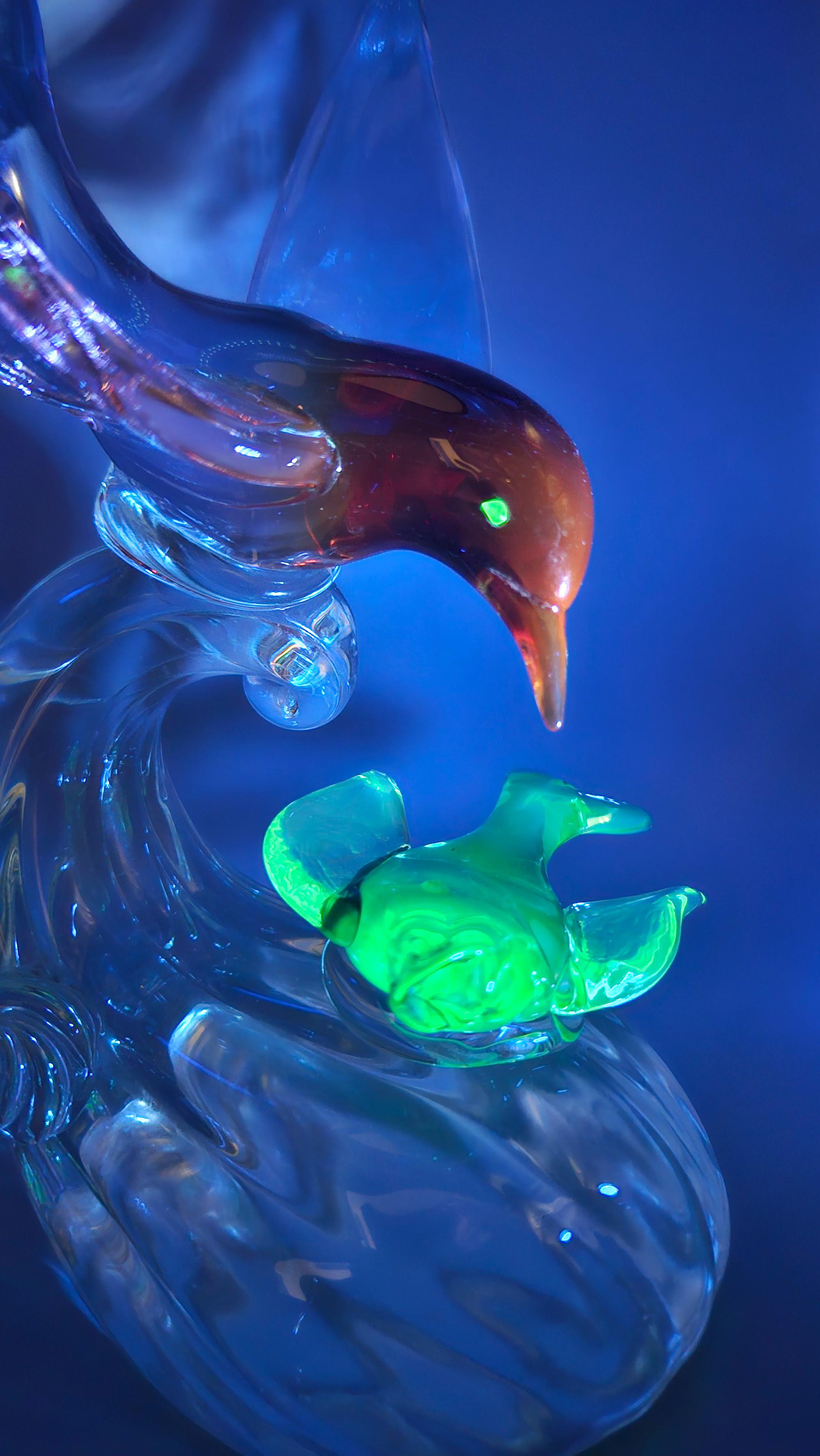 Mouette avec poisson en verre alexandrite et uranium de Murano, Barbini pour Salviati, années 1950 en vente 2