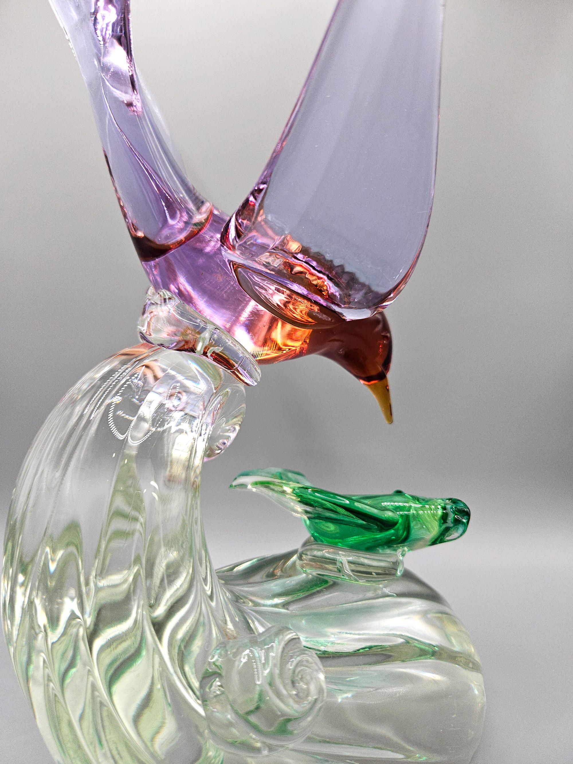 italien Mouette avec poisson en verre alexandrite et uranium de Murano, Barbini pour Salviati, années 1950 en vente