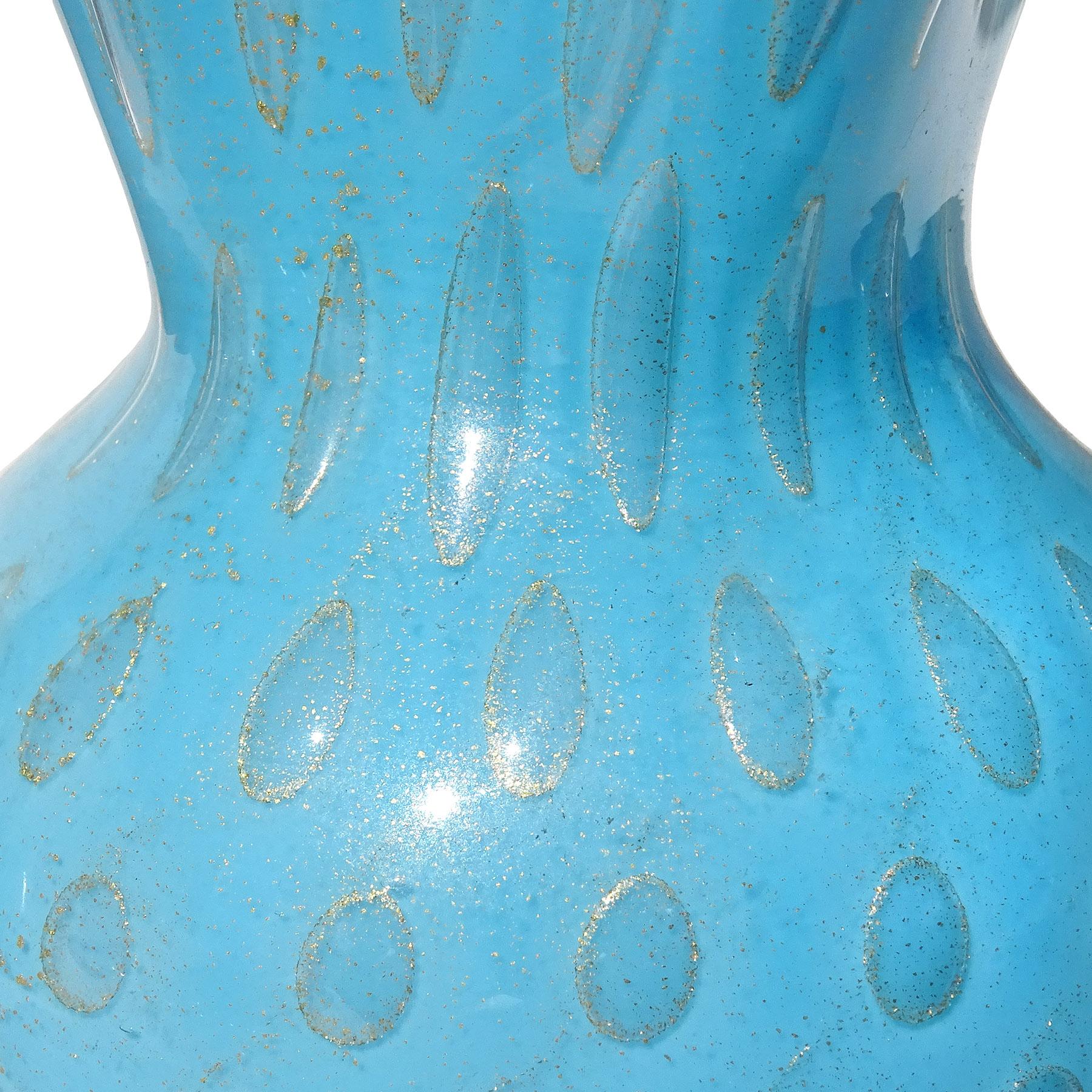 Barbini Murano Blue Gold Flecks Control Bubbles Italian Art Glass Flower Vase In Good Condition For Sale In Kissimmee, FL