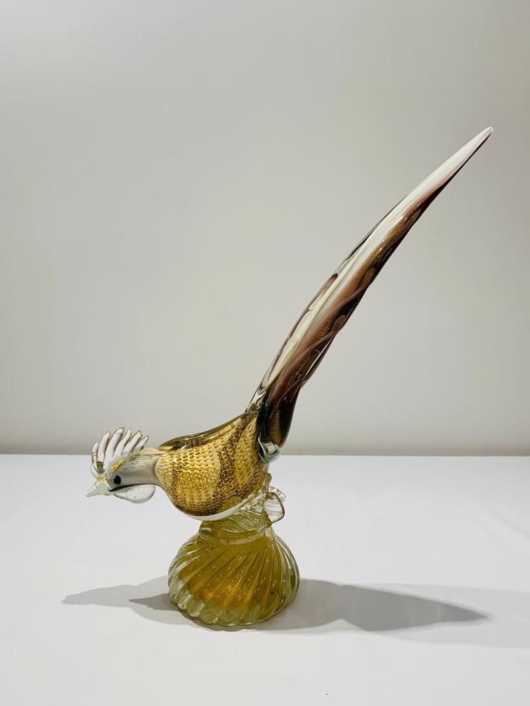 Mid-Century Modern Barbini Murano glass bicolor with gold and bubbles 1950 cock. For Sale