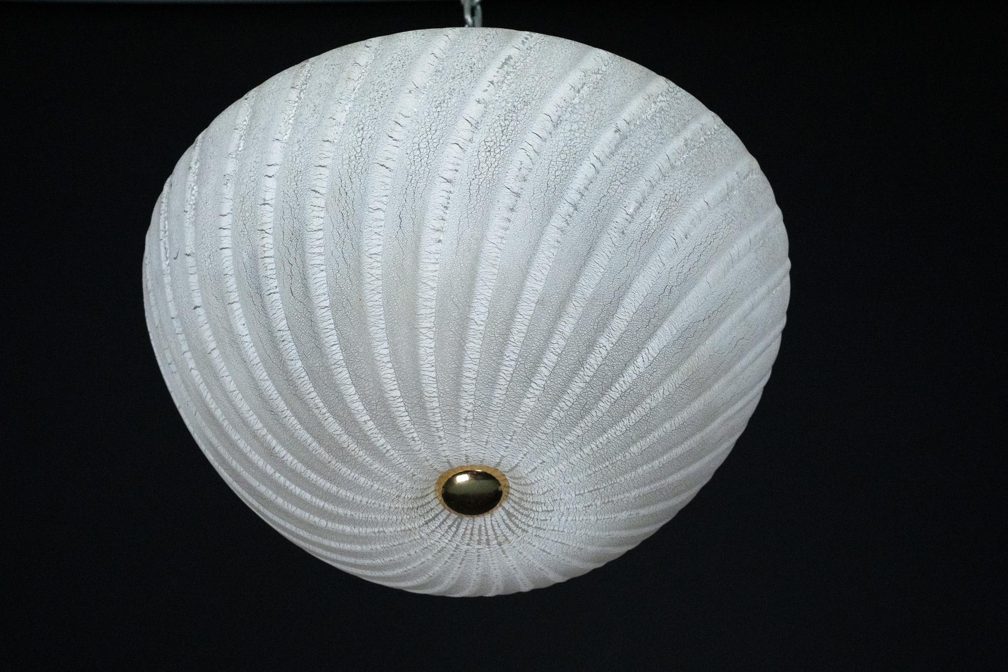 Italiano Lampada da soffitto in vetro di Murano Barbini, Italia anni '80 in vendita