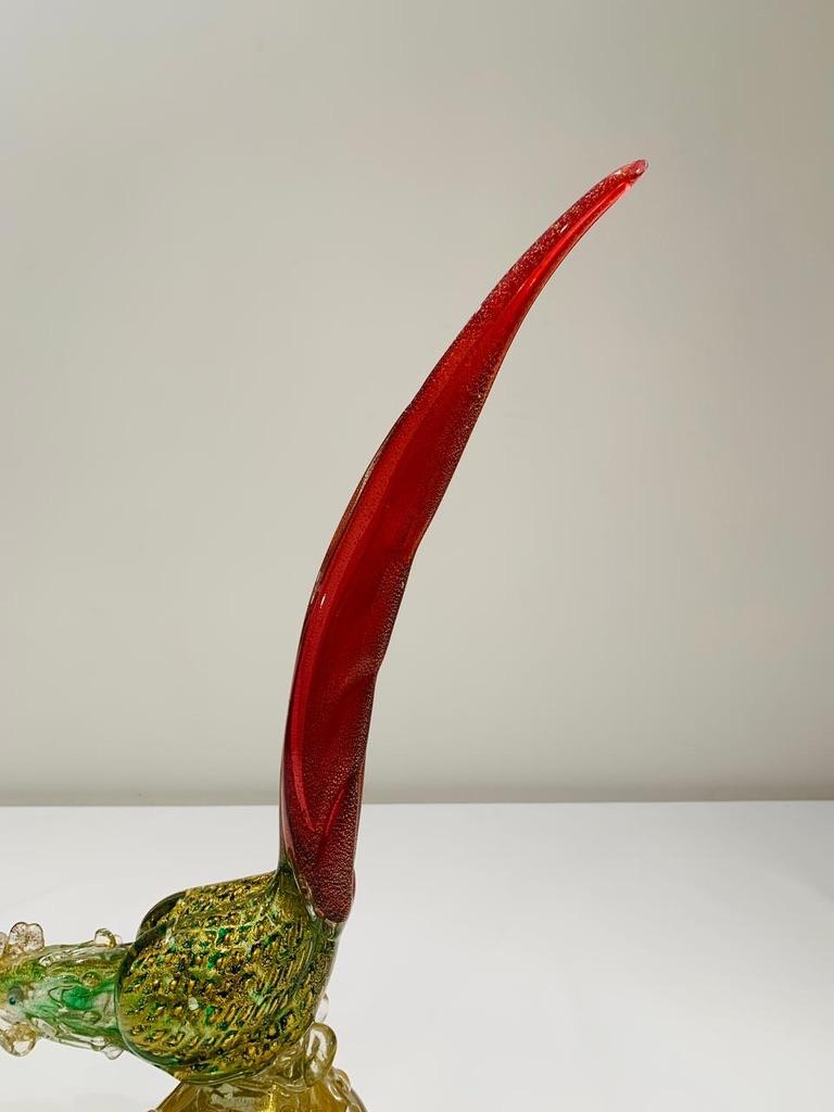Mid-Century Modern Barbini Murano glass green, red and gold with bubbles circa 1950 large cock. For Sale