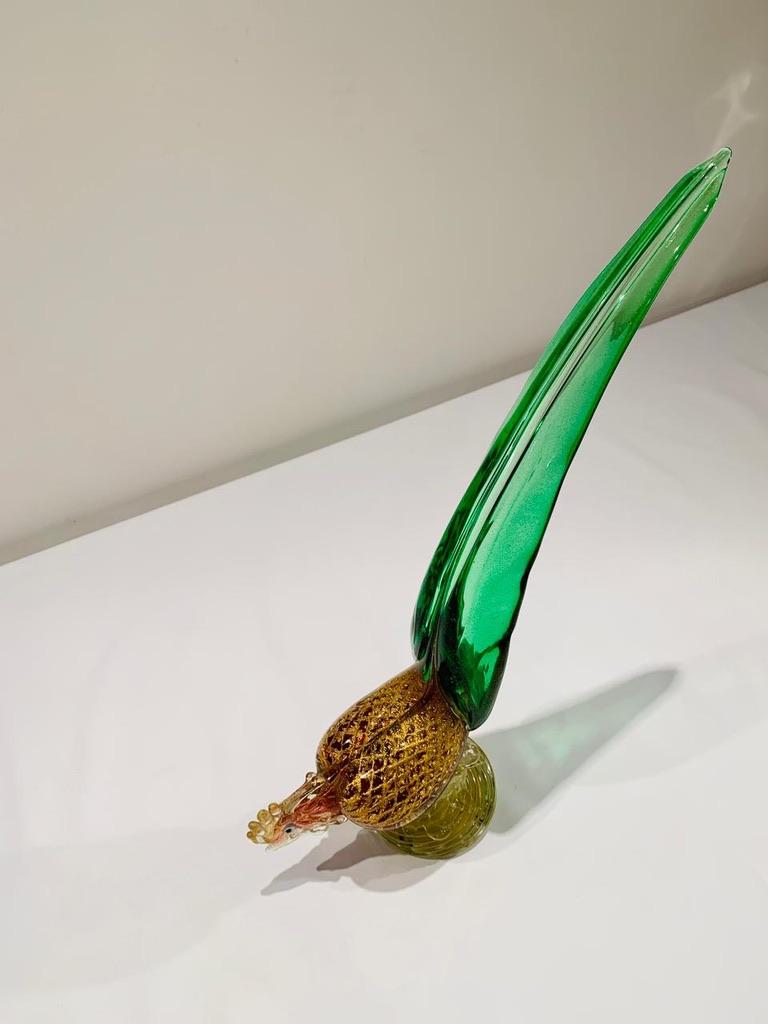 Barbini Murano glass green, red and gold with bubbles circa 1950 large cock. In Good Condition For Sale In Rio De Janeiro, RJ