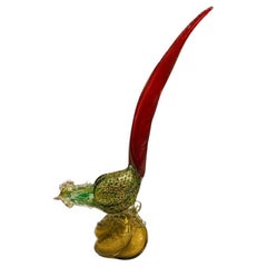 Barbini cristal de Murano verde, rojo y dorado con burbujas circa 1950 gallo grande.