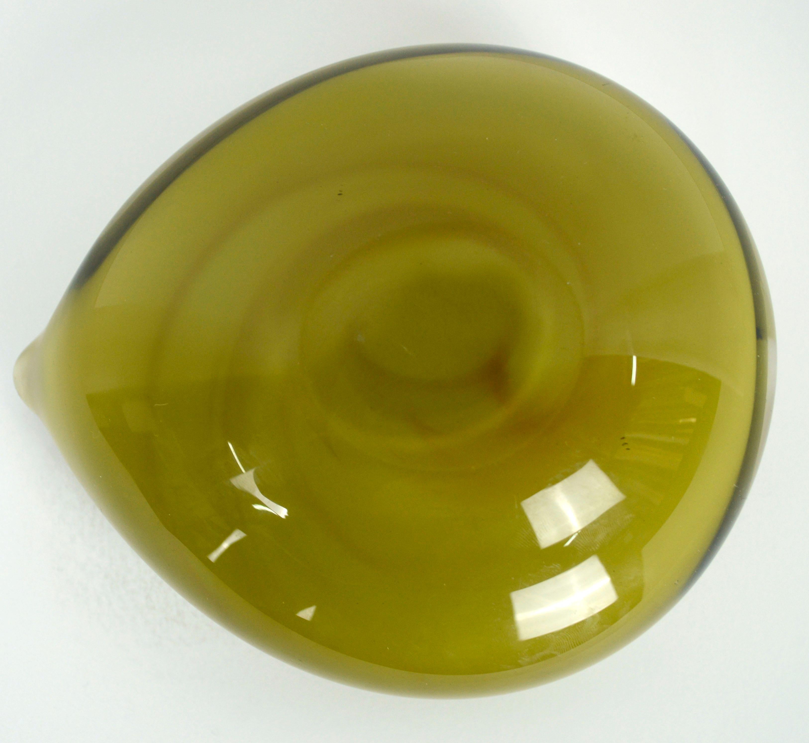 Barbini Murano Glass Olive Green / Yellow Ochre Heart Shaped Bowl Ash Tray Dish For Sale 2