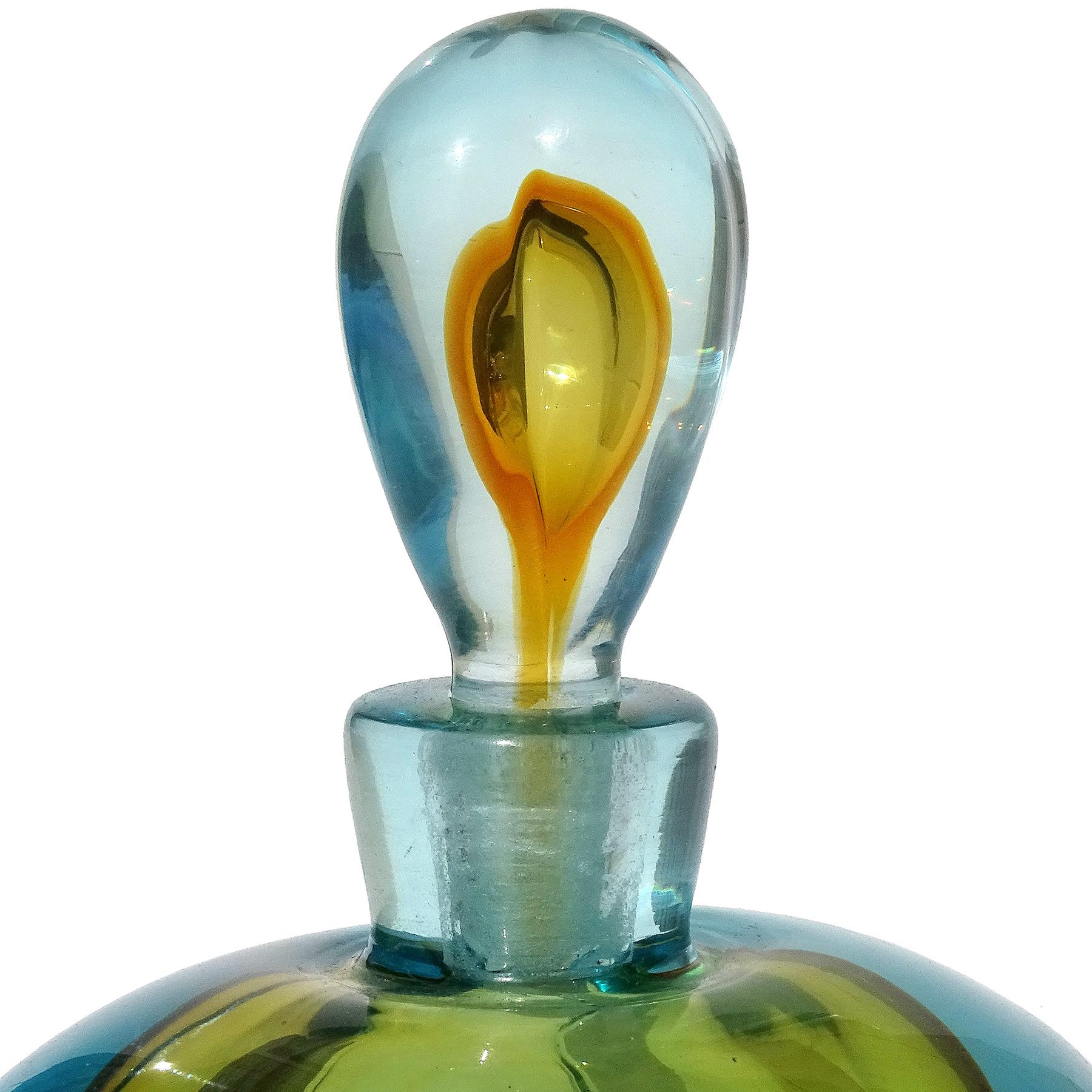20ième siècle Barbini Murano Sommerso Blue Orange Italian Art Glass Parfum Cologne Bottle