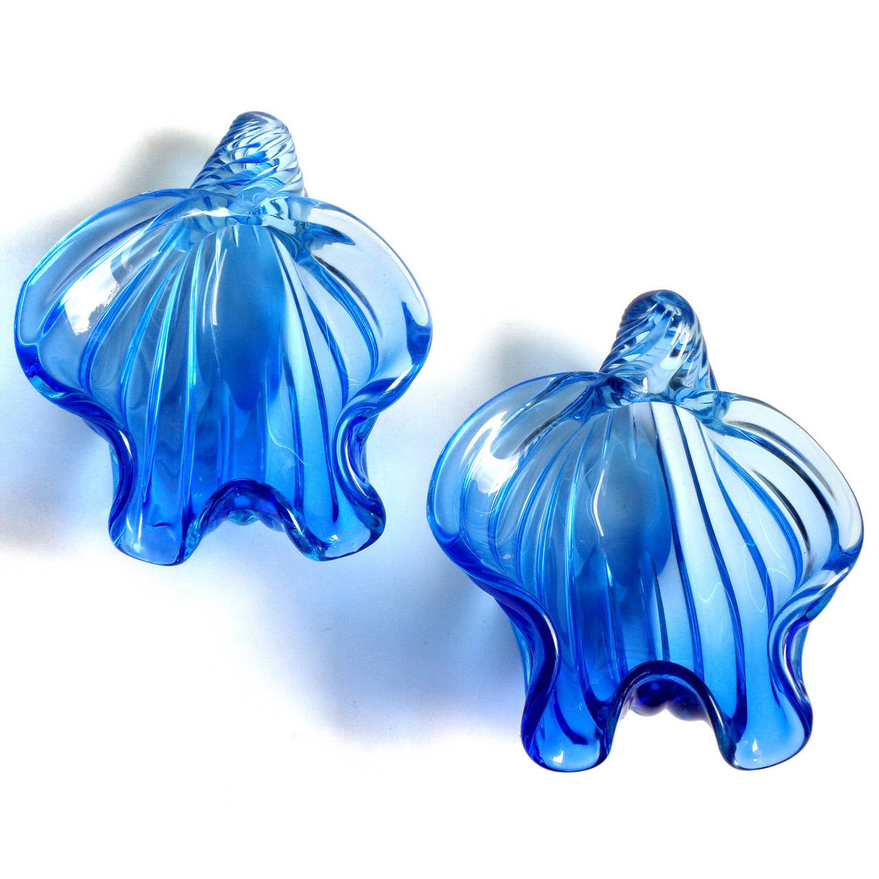 Mid-Century Modern Barbini Murano Sommerso Cobalt Blue Italian Art Glass Seashell Sculptures Bowl