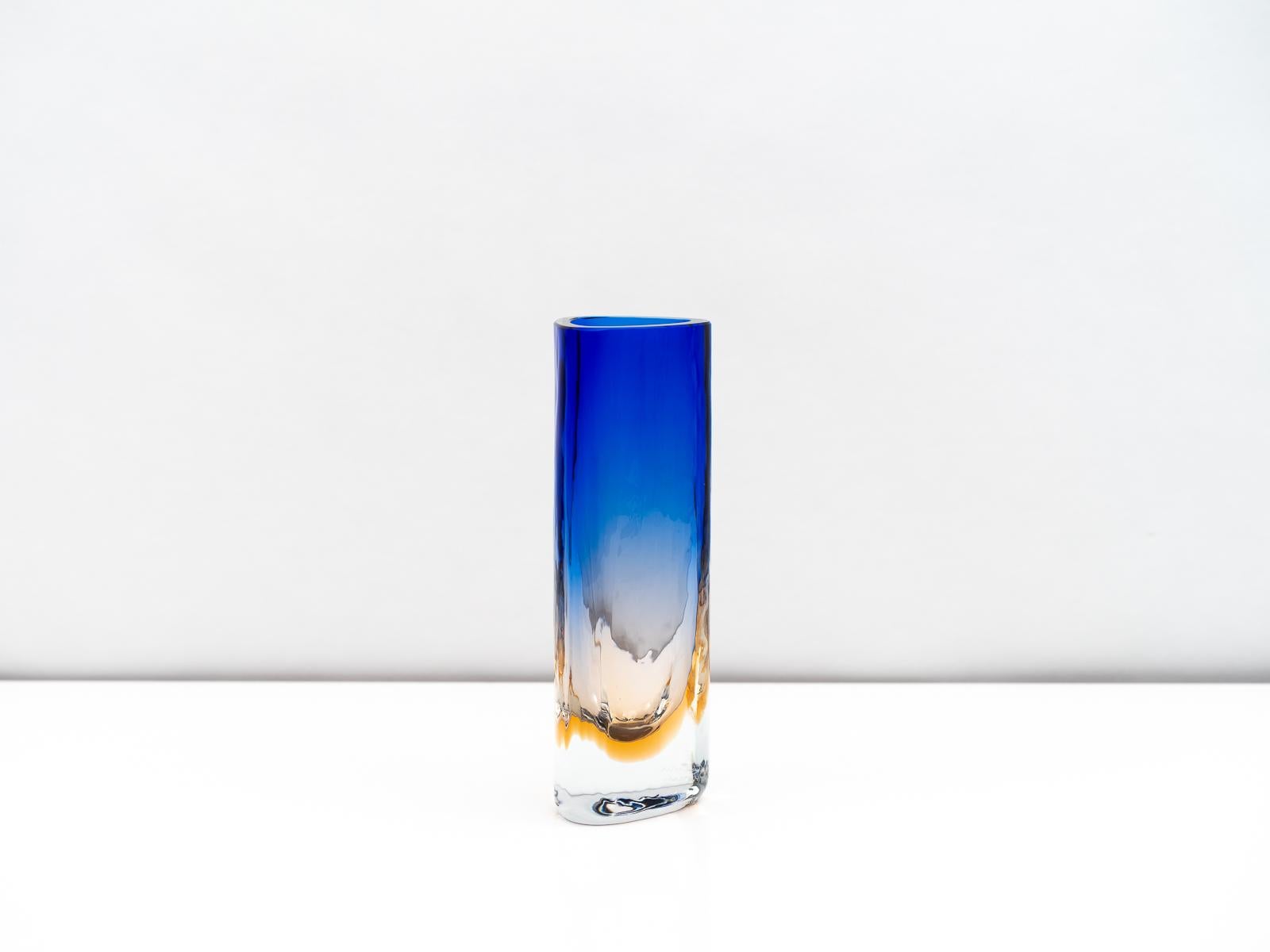 Modern Barbini Murano Triangular Ochre and Blue Blown Glass Battuto Vase, circa 1975 For Sale