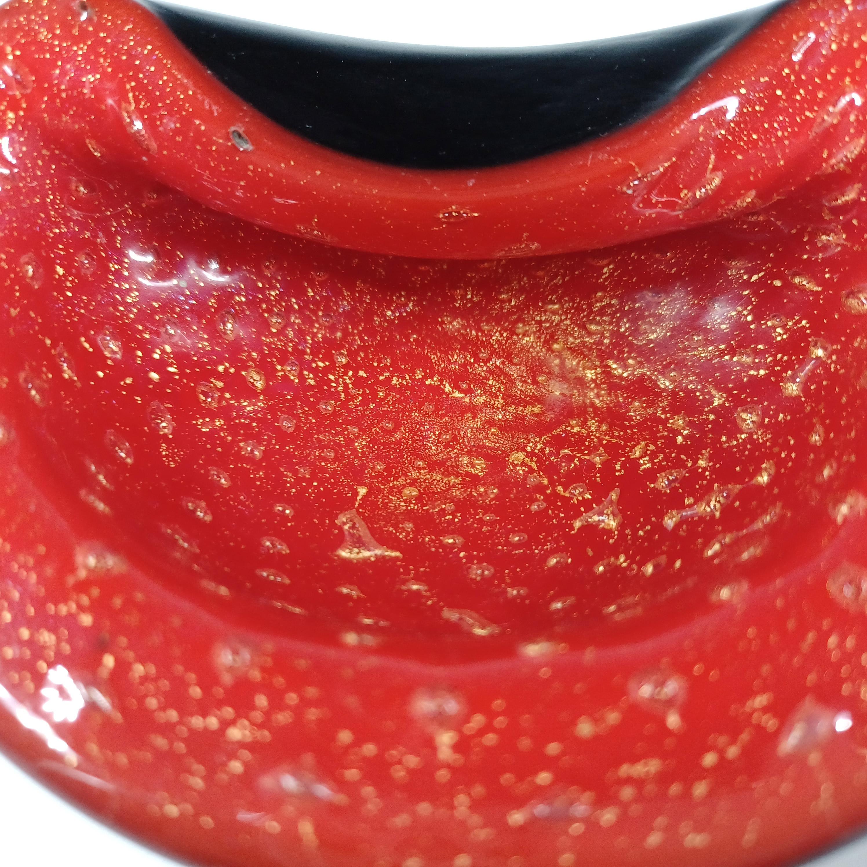 Barbini Murano Vintage Tazón de cristal rojo y negro Hoja de oro en Bueno estado para la venta en Bolton, GB