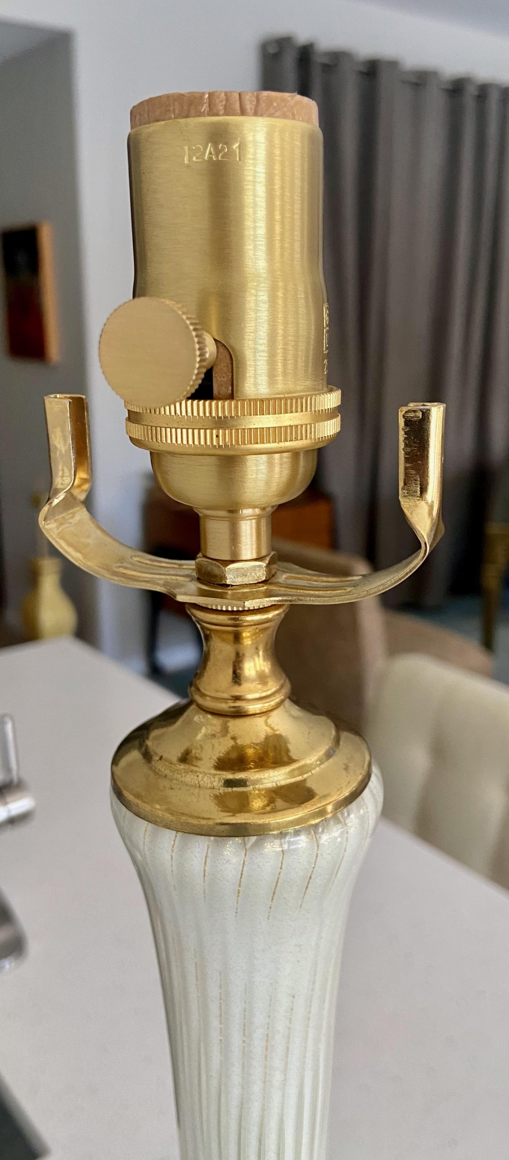 Barbini Murano White Gold Glass Table Lamp For Sale 1