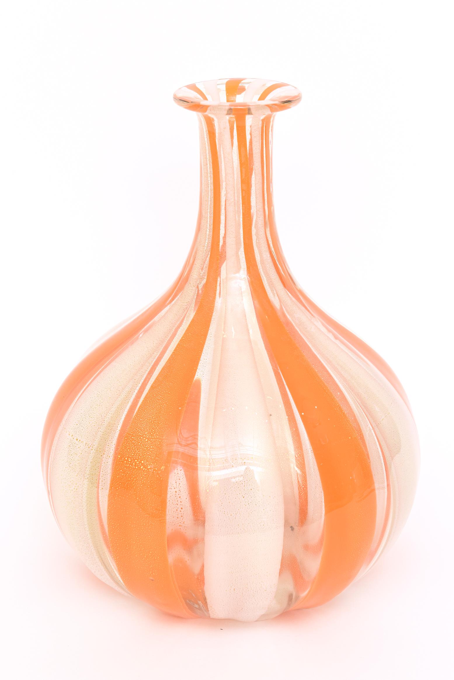 Mid-Century Modern Vintage Alfredo Barbini Orange, White Gold Aventurine Striped Vessel Bottle Vase