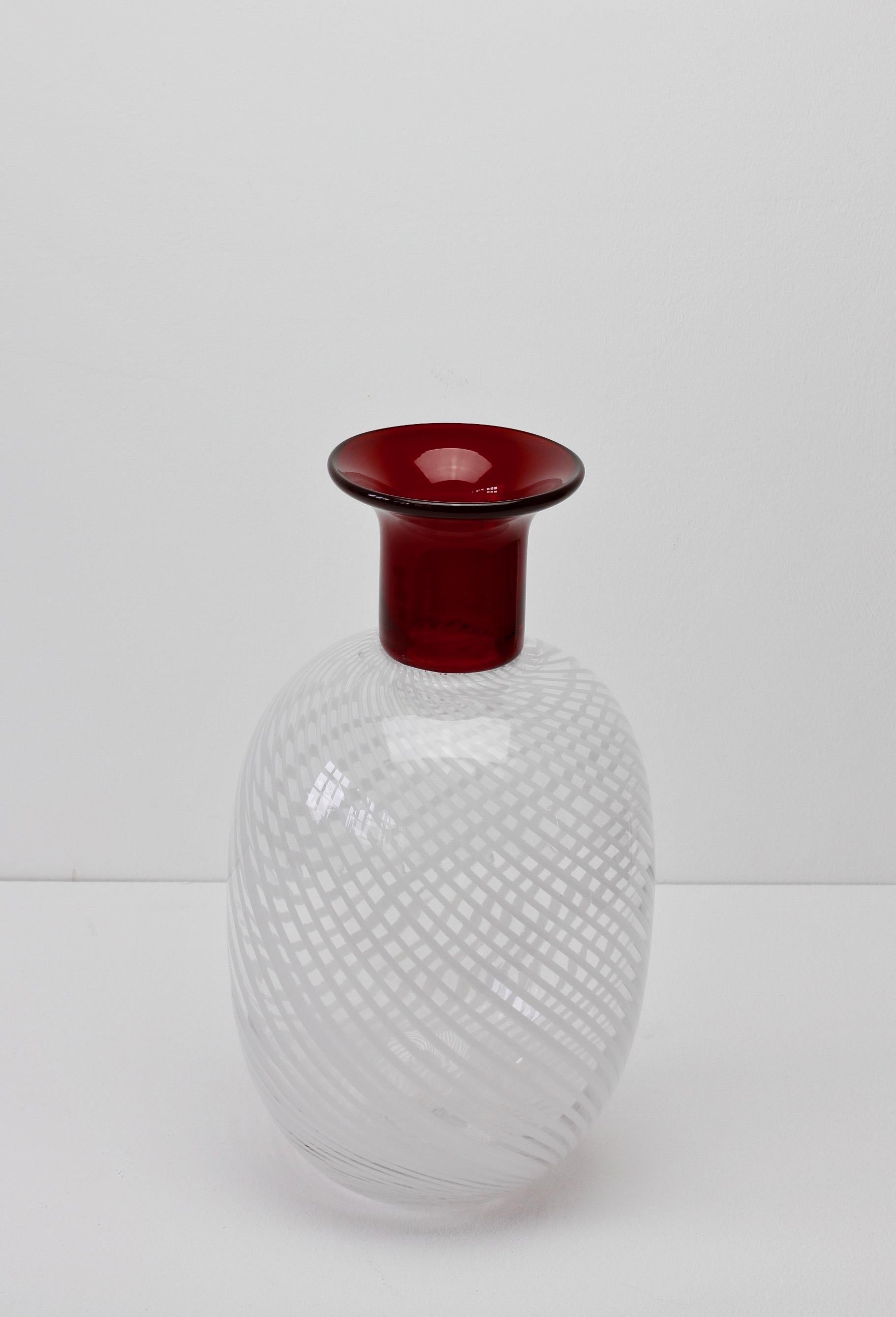 Mid-Century Modern Barbini Style Red Incalmo Murano Glass Vase with White Striped Inclusions, Italy