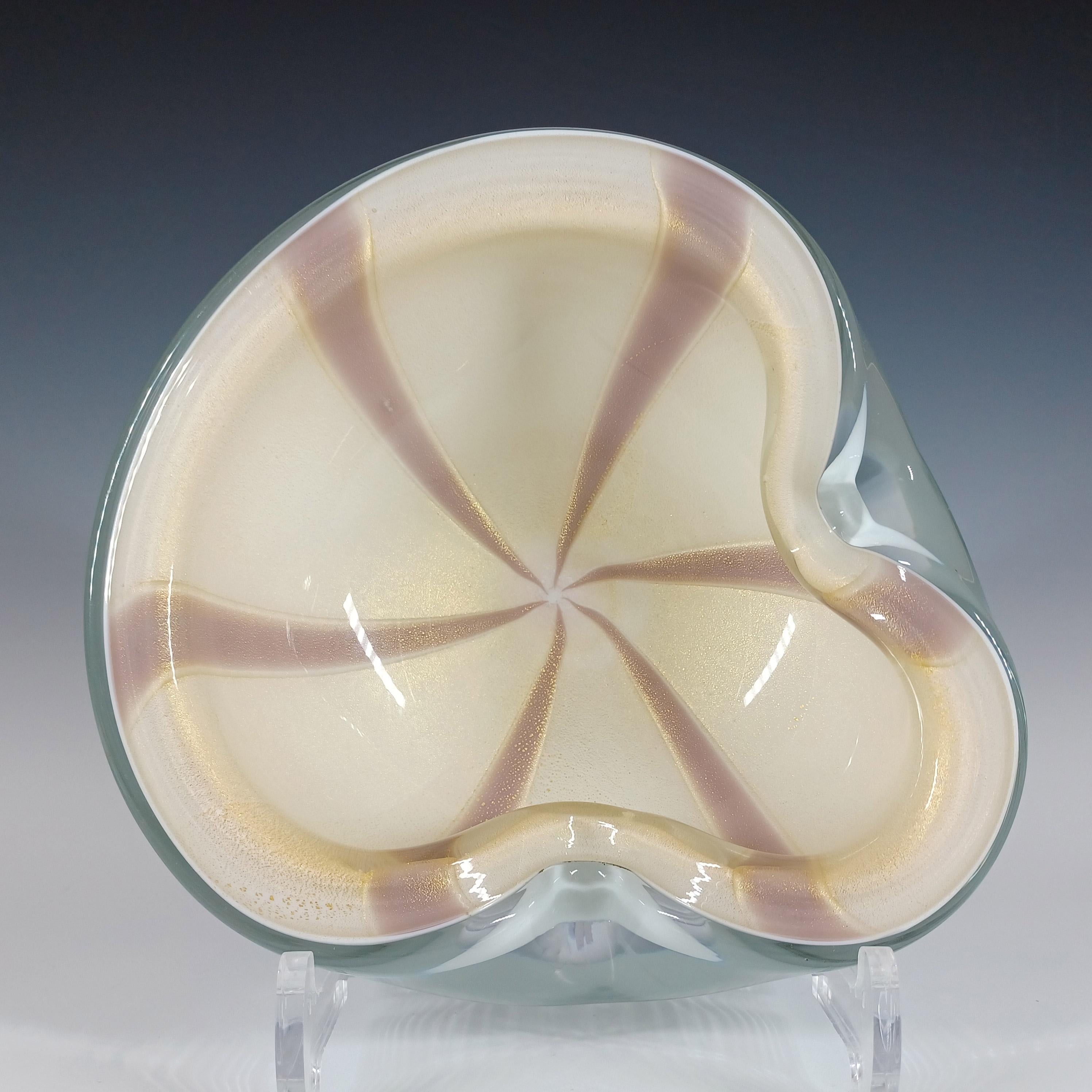 Here is a wonderful large and heavy 1950/60's Venetian freeform biomorphic glass 