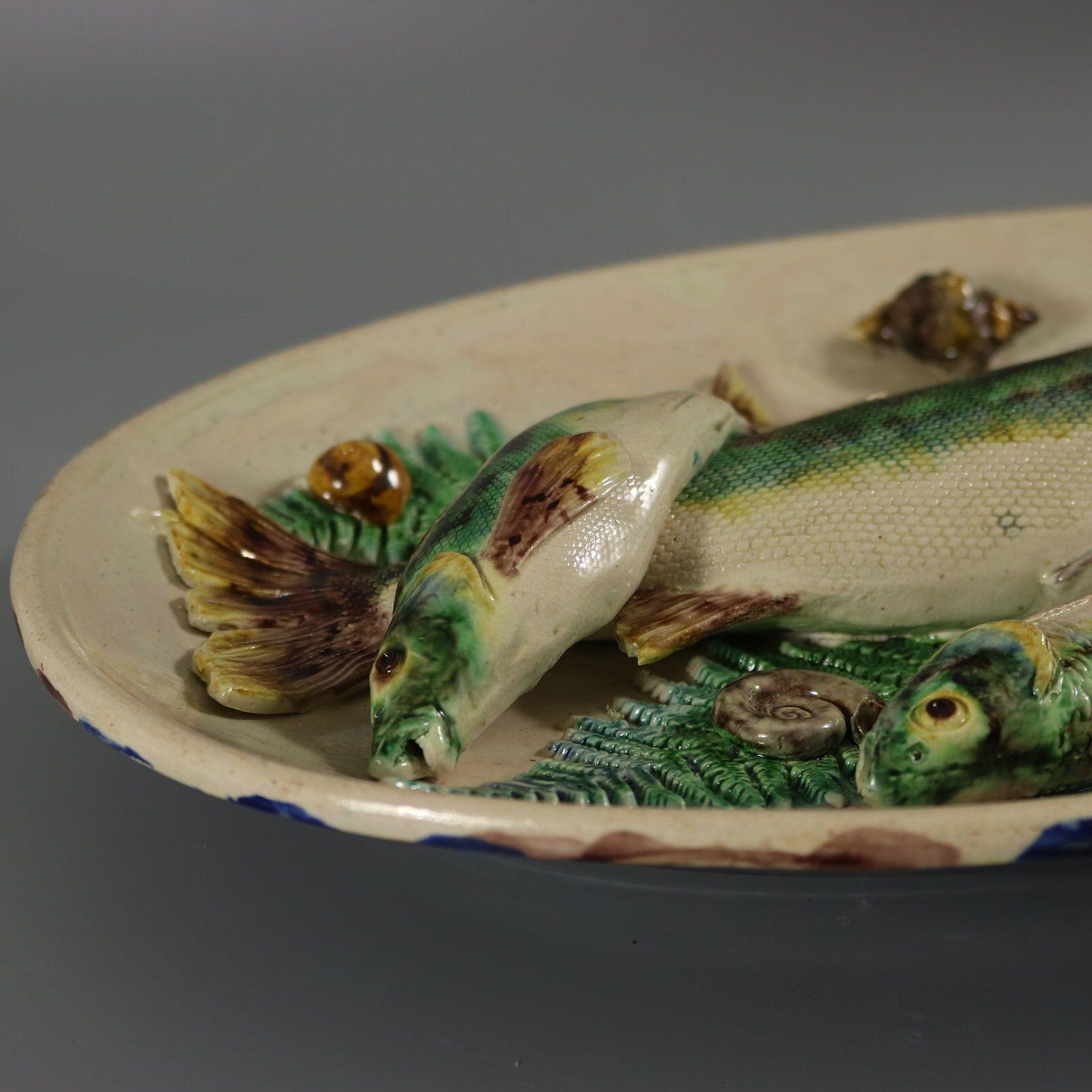 Barbizet French Palissy Majolica Platter with Fish For Sale 1