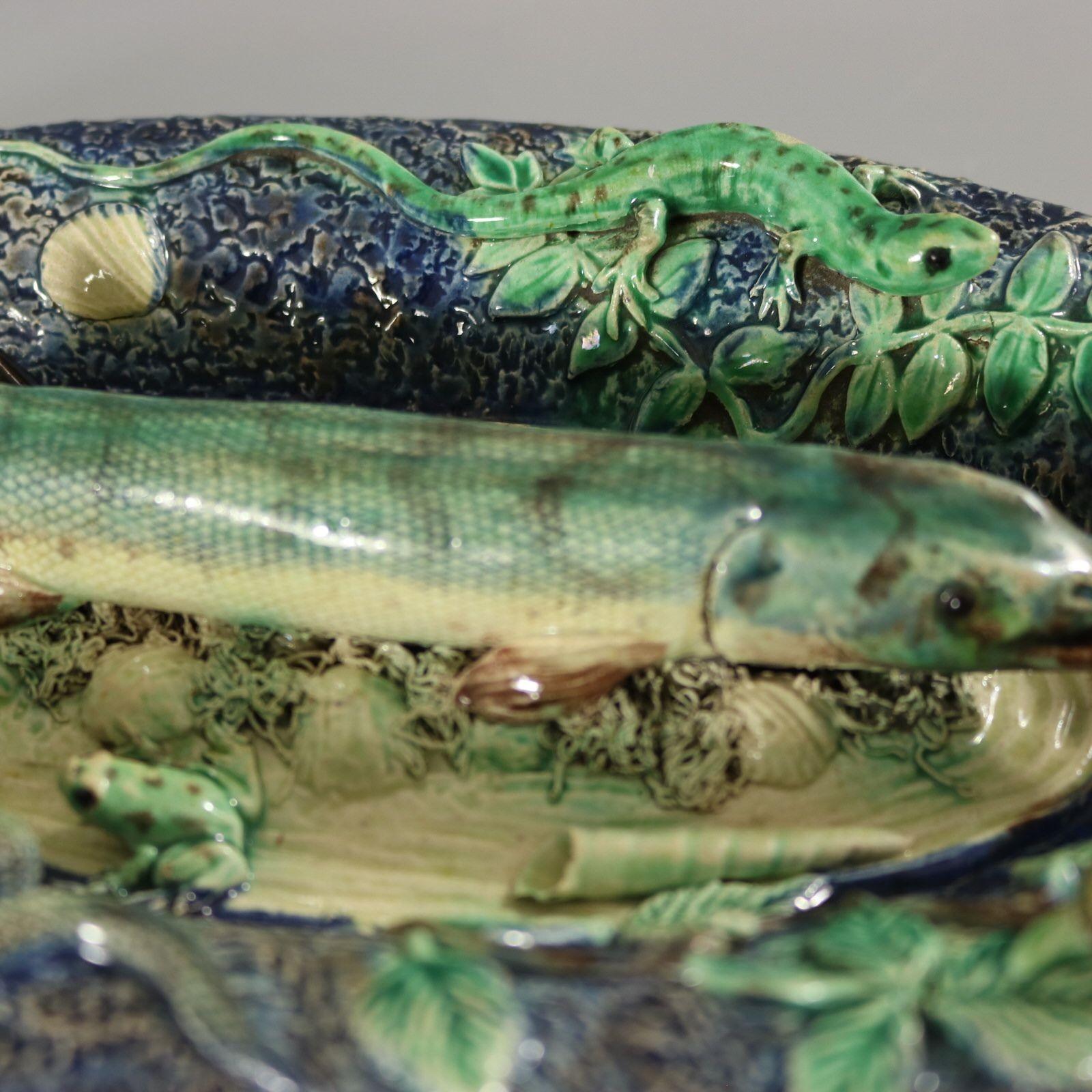 Barbizet Palissy Majolica Platter With Fish For Sale 6