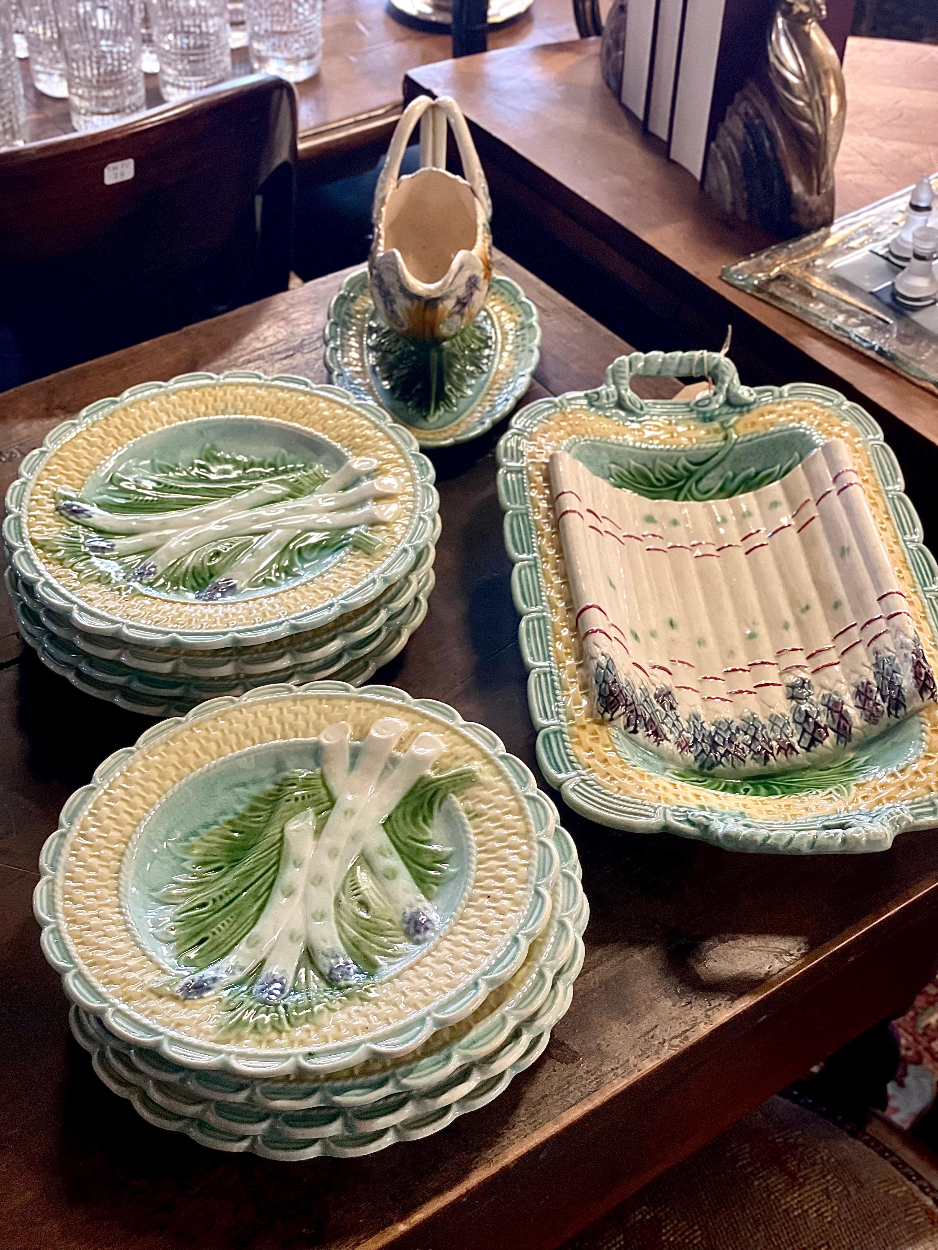 19th Century Barbotine Majolica Glazed Asparagus Platter For Sale