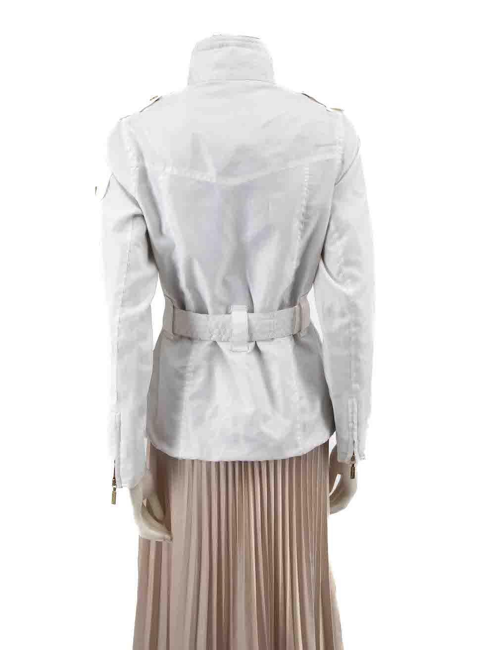 Chaqueta Barbour Blanca encerada con cinturón Talla S Gris en venta