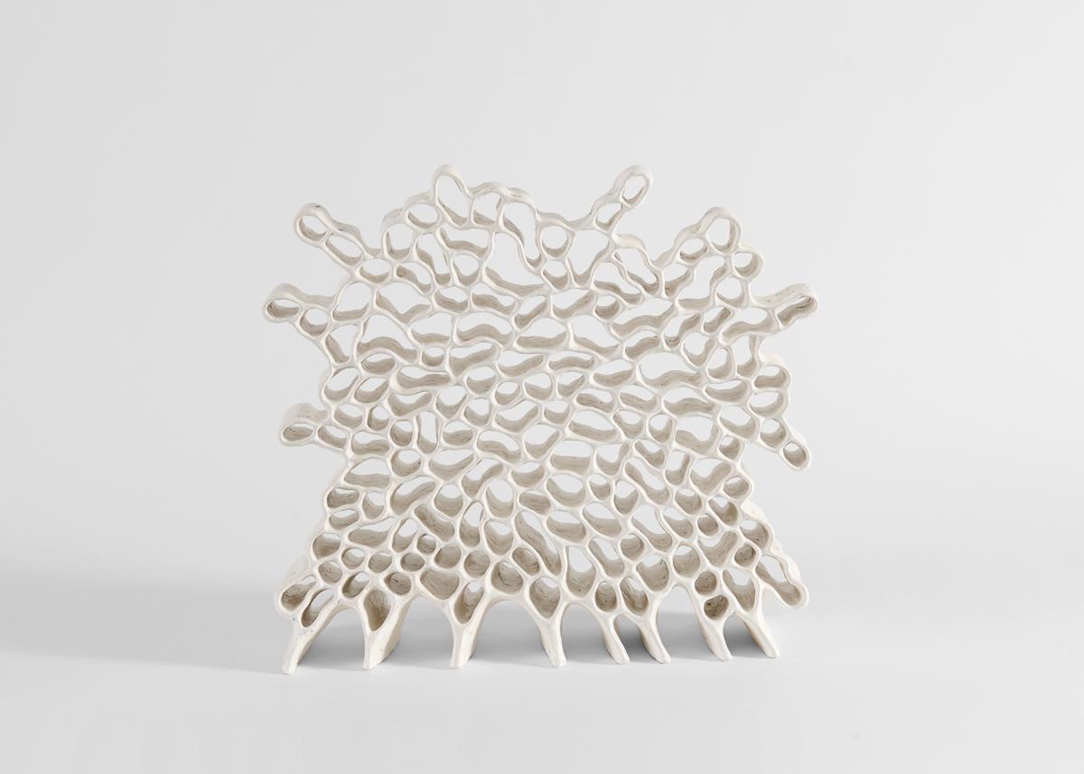 Ceramica Barbro Åberg, Posa della stella, scultura in ceramica bianca, Danimarca, 2023 in vendita