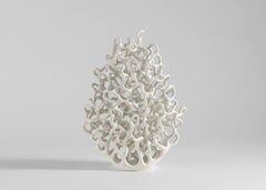 Barbro Åberg, Llama blanca, Escultura de cerámica blanca, Dinamarca, 2022