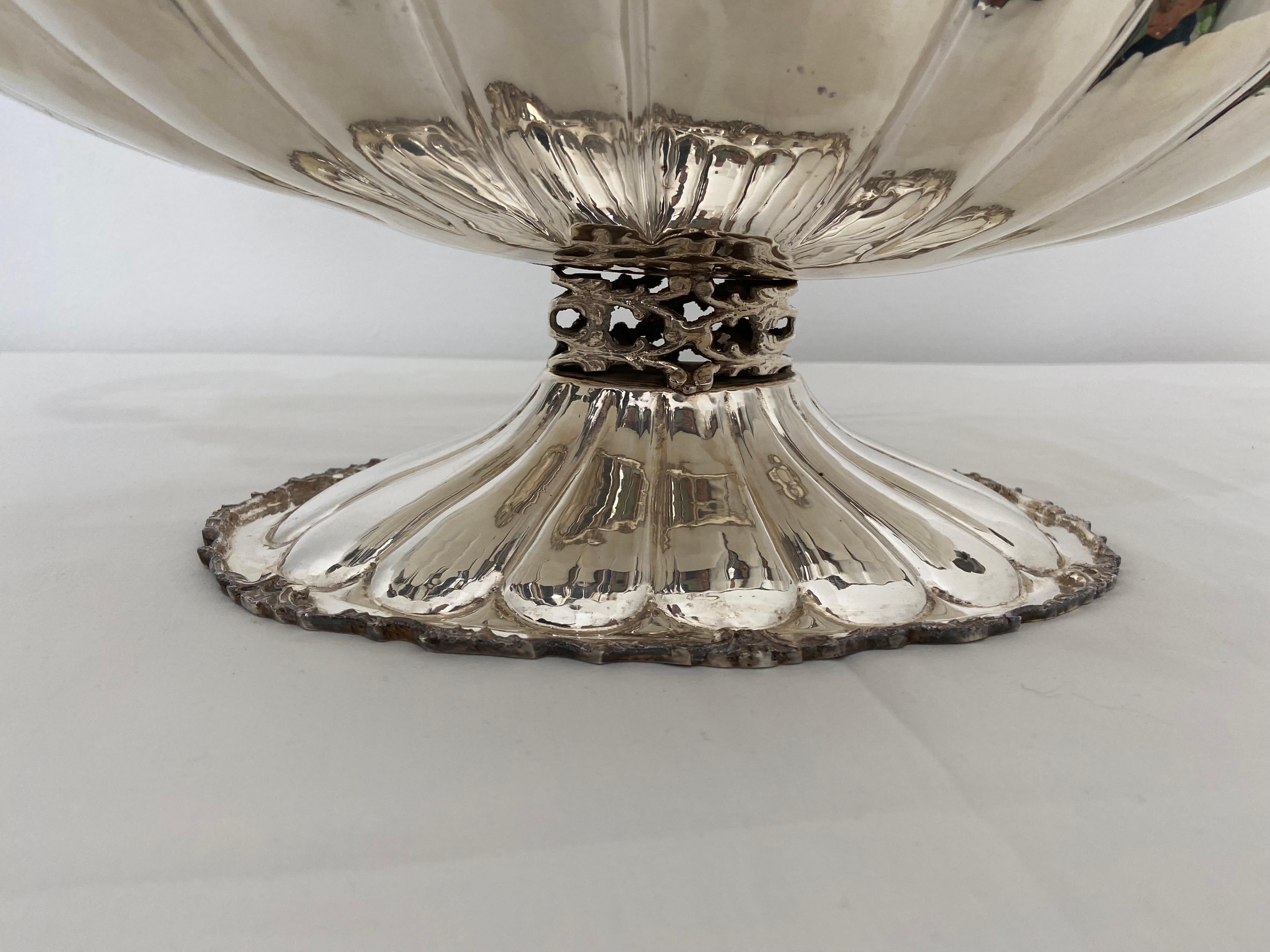 Other Barcaccia/Jatta in Hand-Beaten 800 Silver, Italy, 1980s For Sale