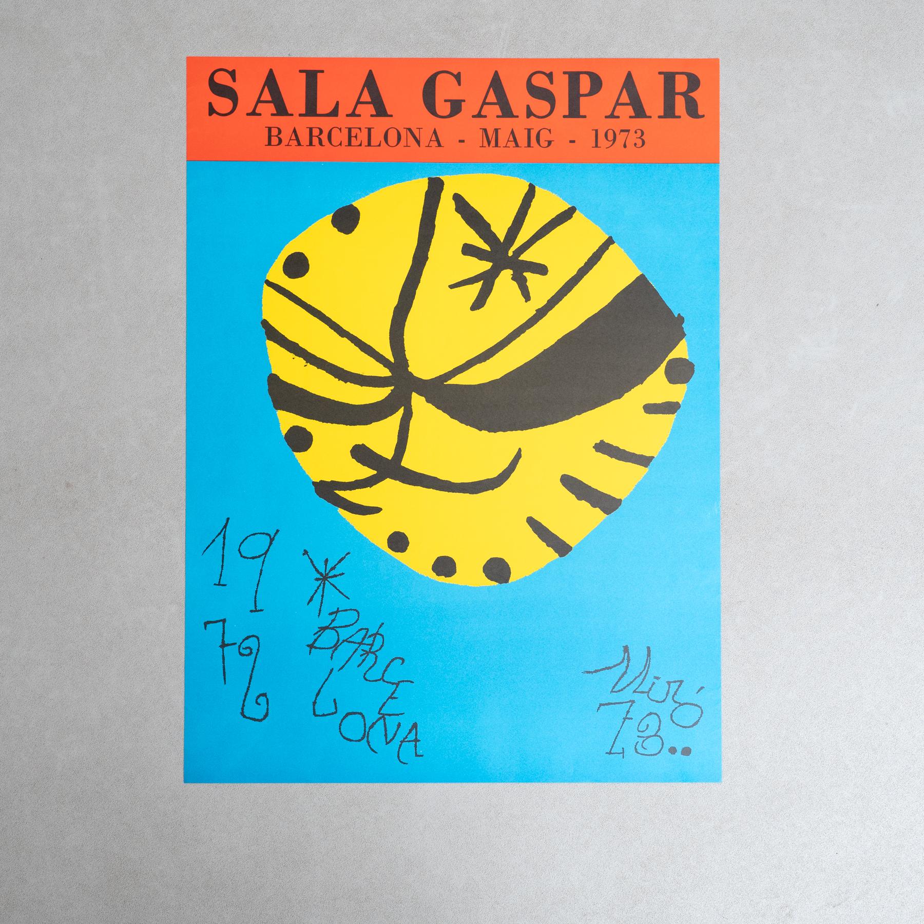This original exhibition poster by the renowned Catalan artist Joan Miró, titled “Barcelona 1972”, was created to commemorate the artist’s exhibition held at Sala Gaspar in Barcelona in 1973. Known for his playful yet profound approach to form and