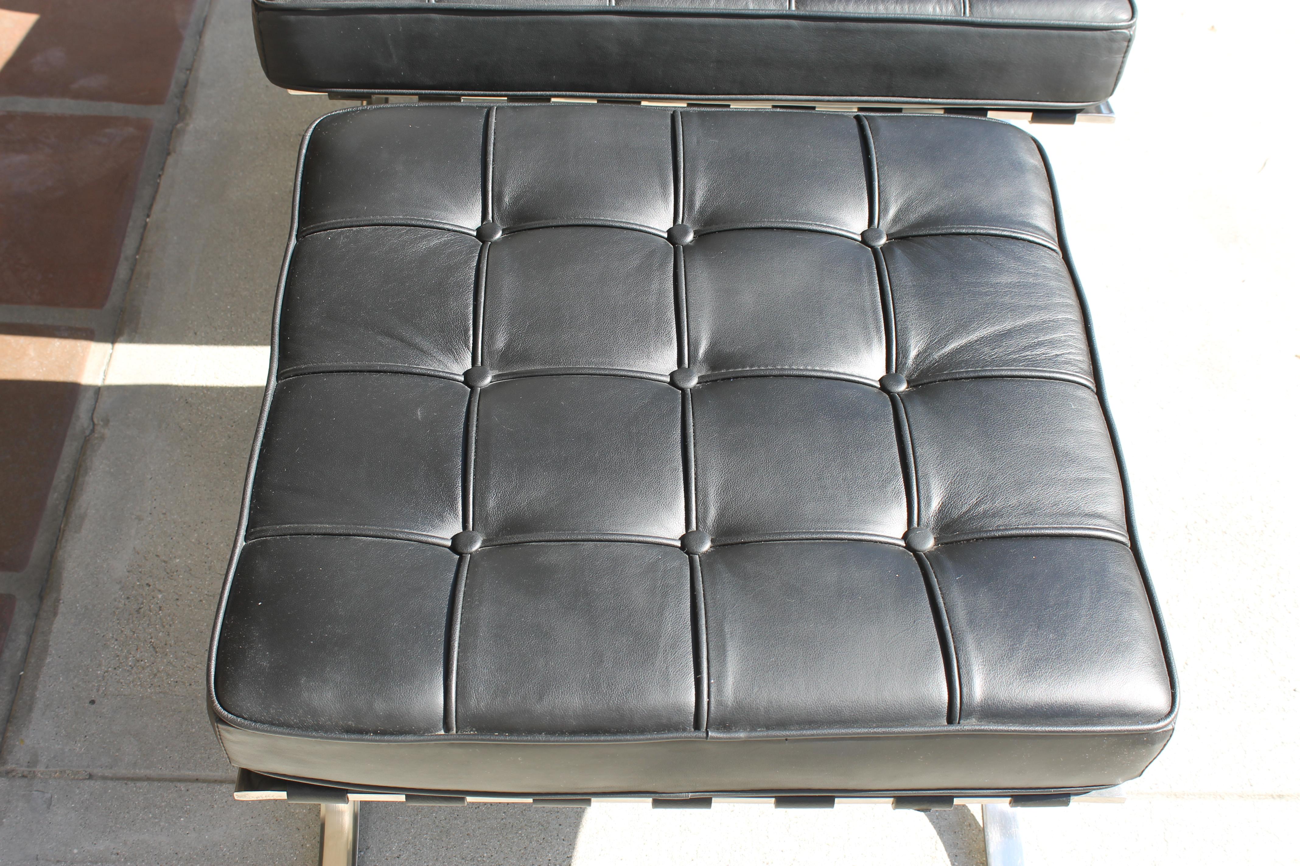 barcelona leather chair and ottoman