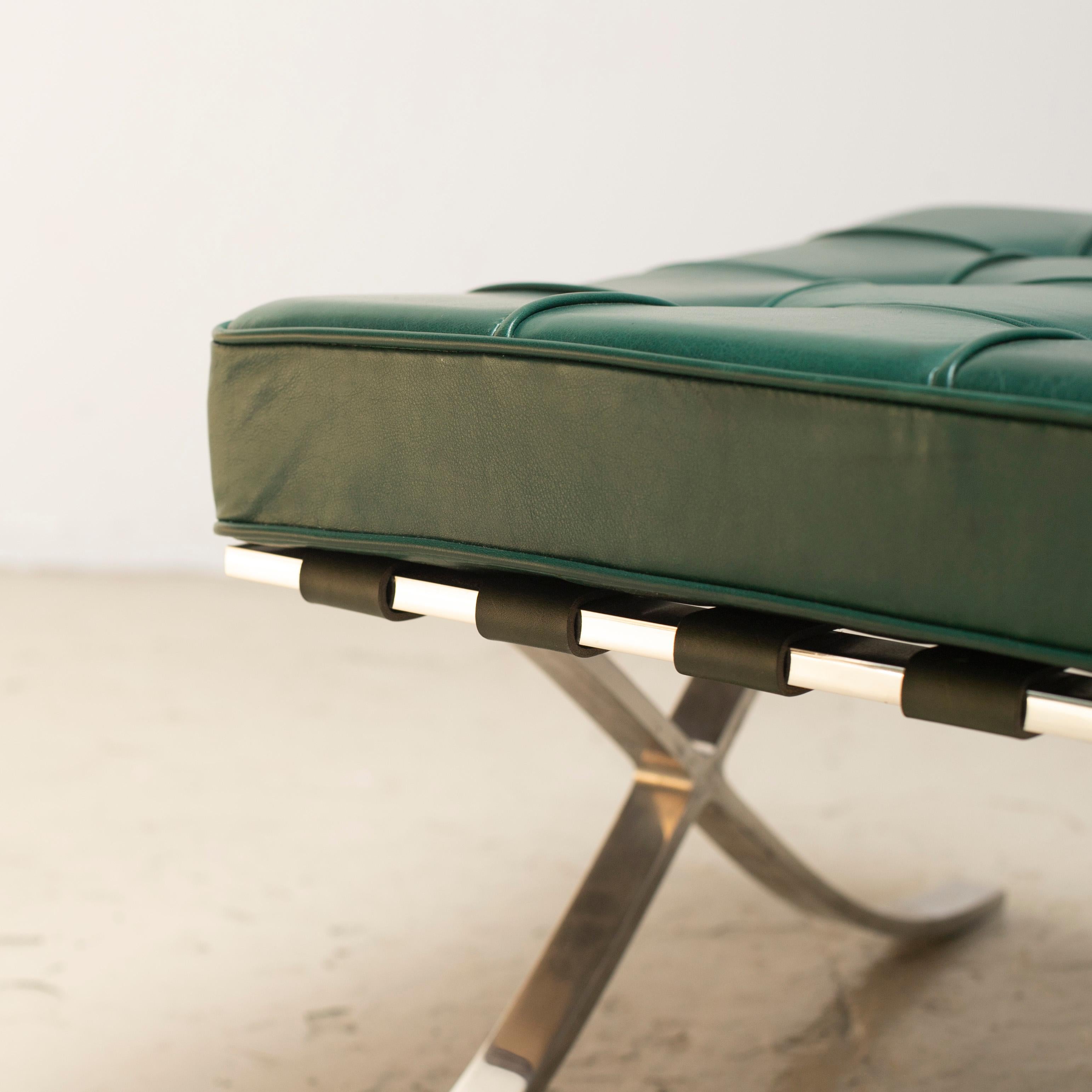 Chaise et ottoman Barcelona:: Ludwig Mies van del Rohe:: années 1960 10